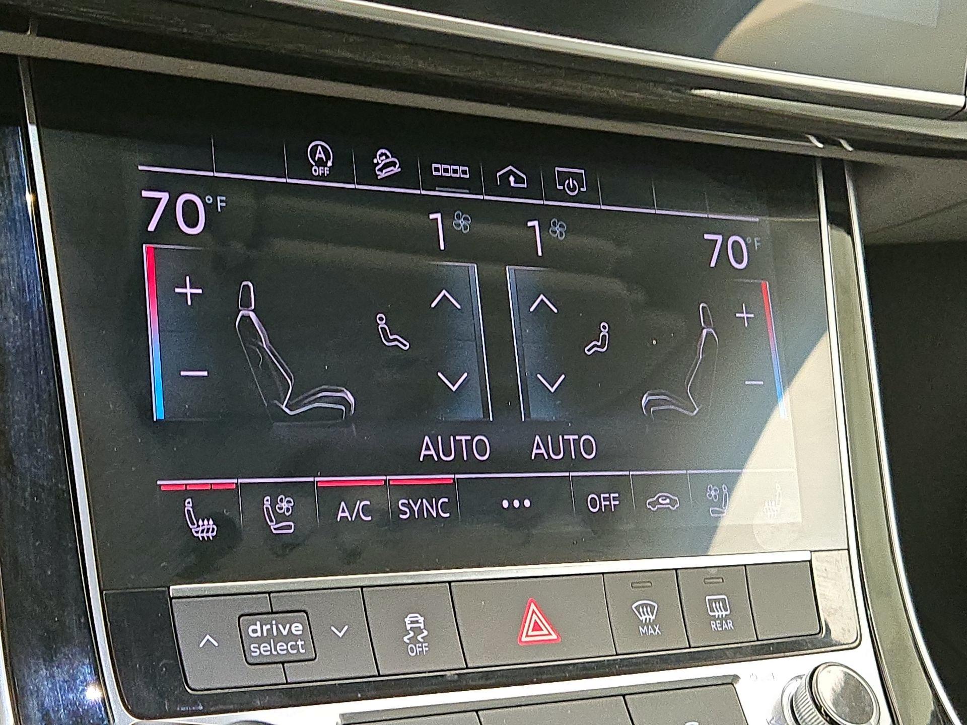 Thumbnail: 2021 Audi Q7 - 16