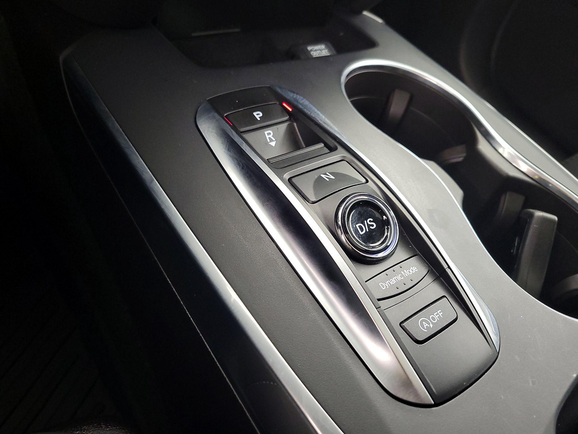 Thumbnail: 2019 Acura MDX - 18