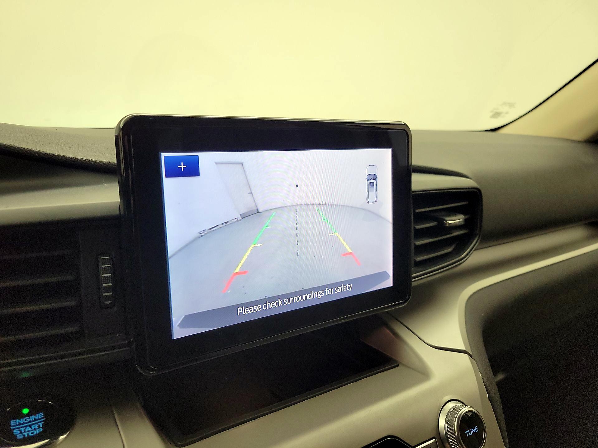 Thumbnail: 2020 Ford Explorer - 14