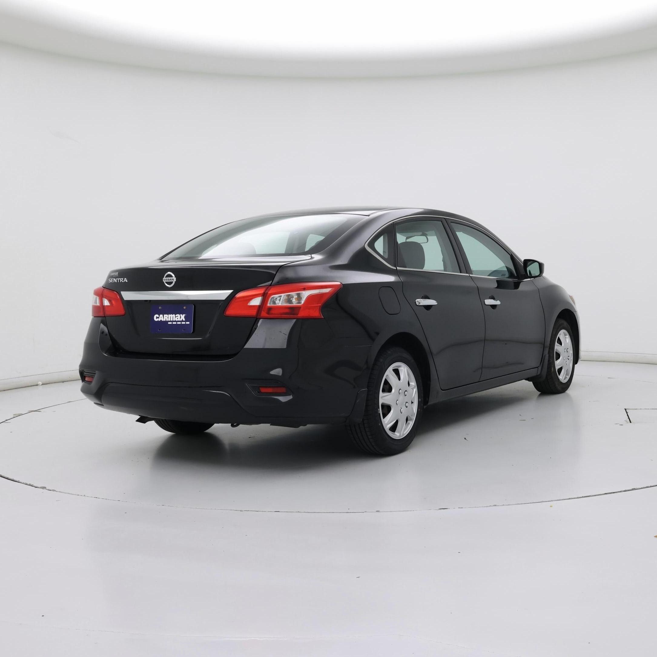 Thumbnail: 2019 Nissan Sentra - 8