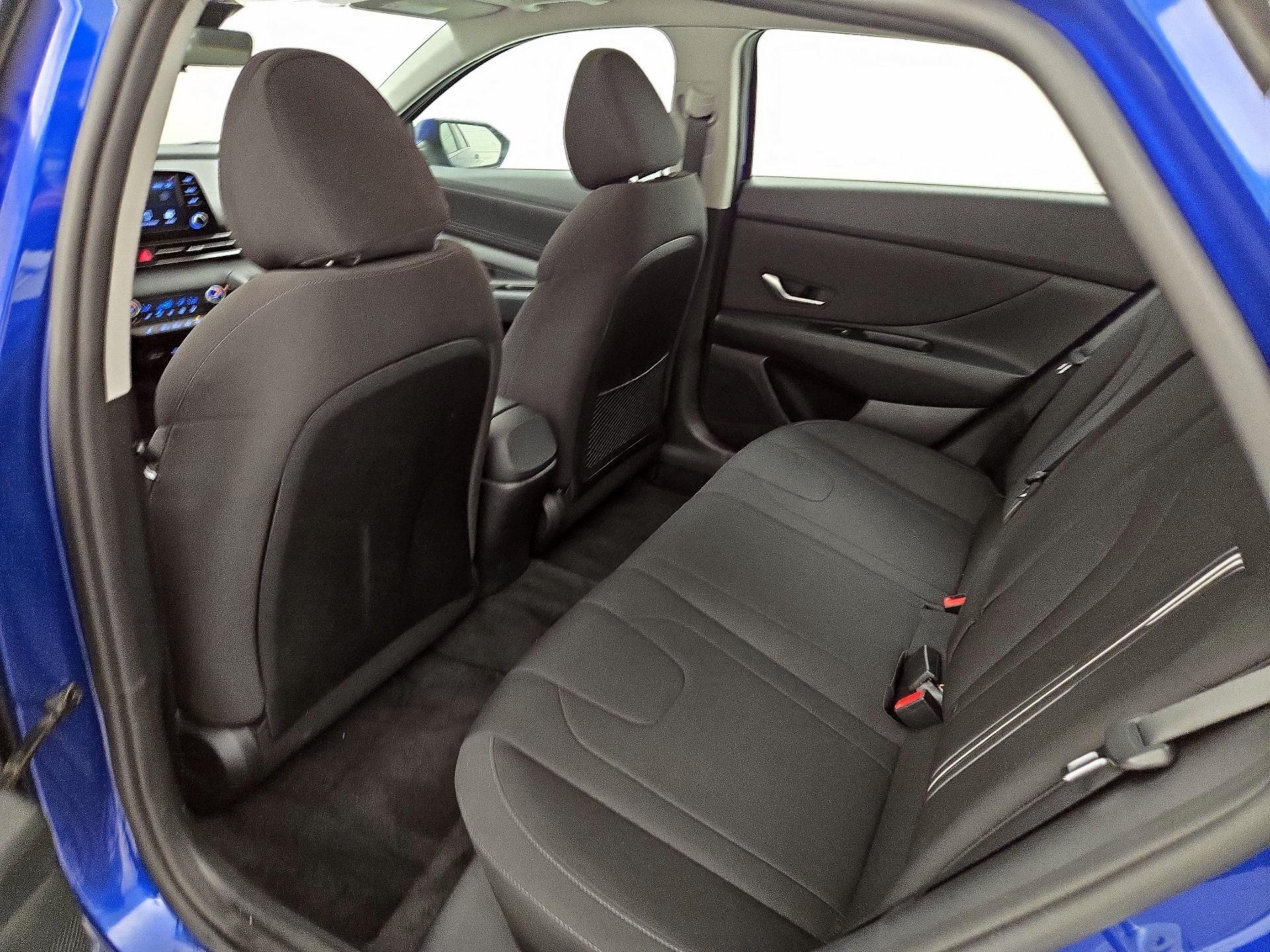 Thumbnail: 2021 Hyundai Elantra - 20