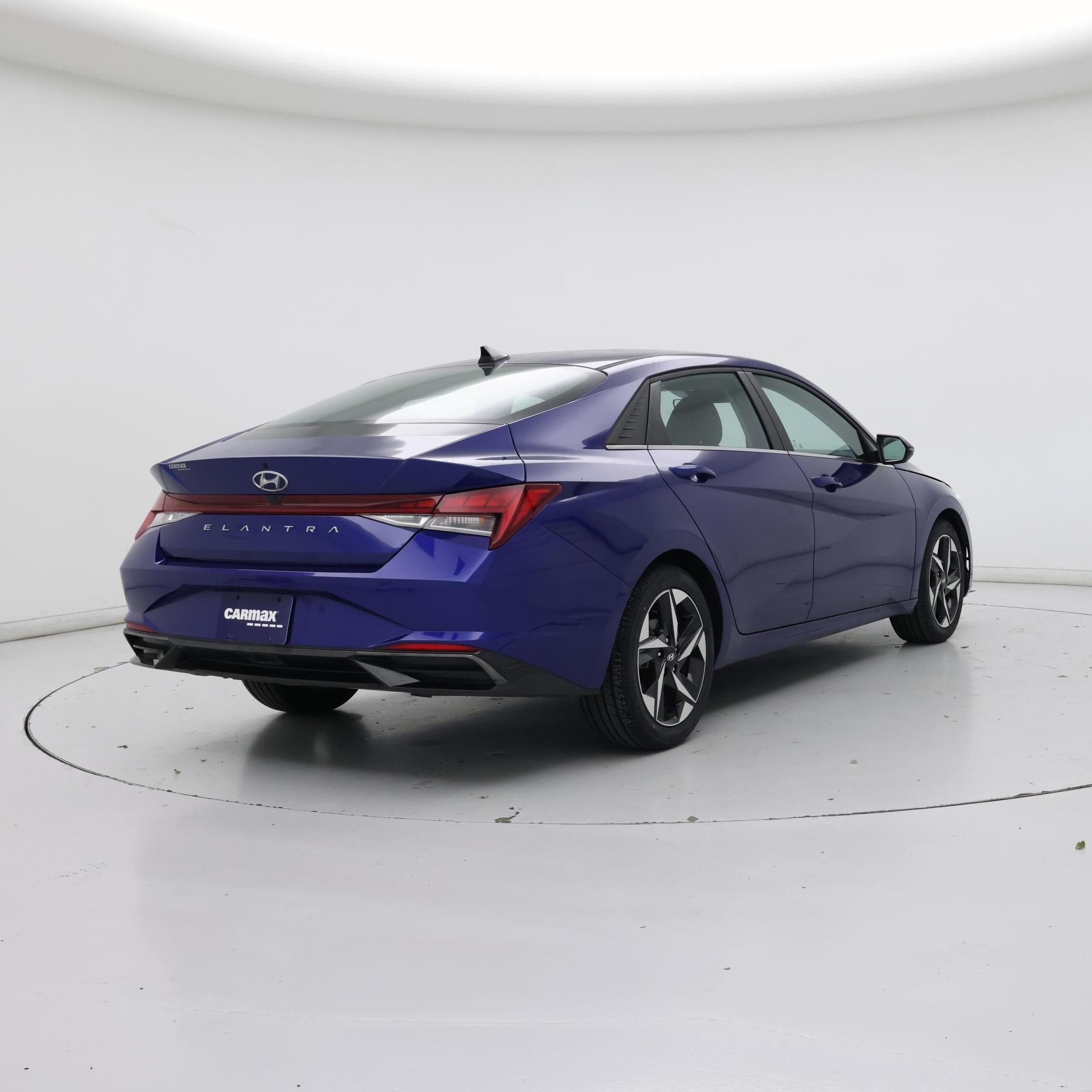 Thumbnail: 2021 Hyundai Elantra - 8