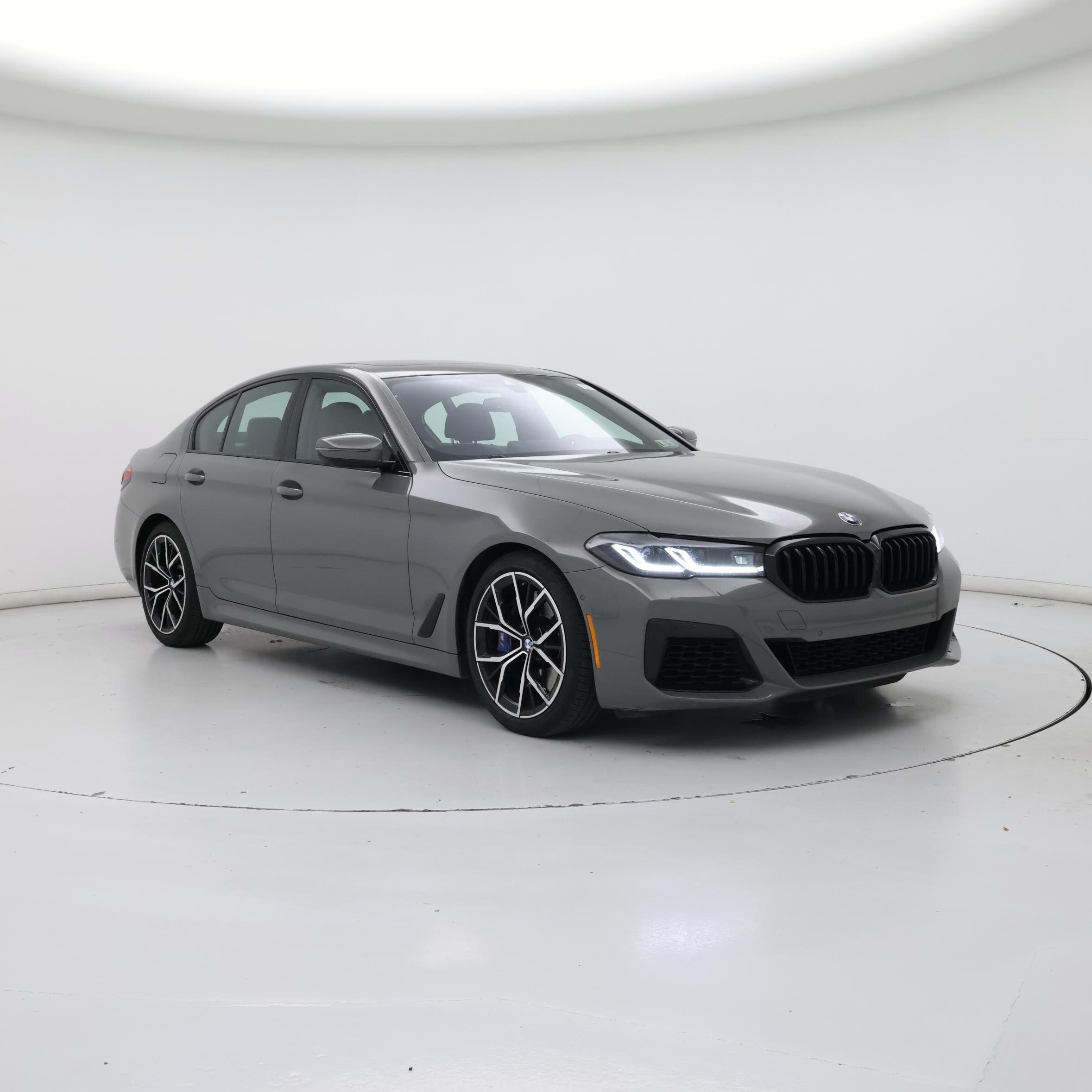 Thumbnail: 2021 BMW 5 Series - 1