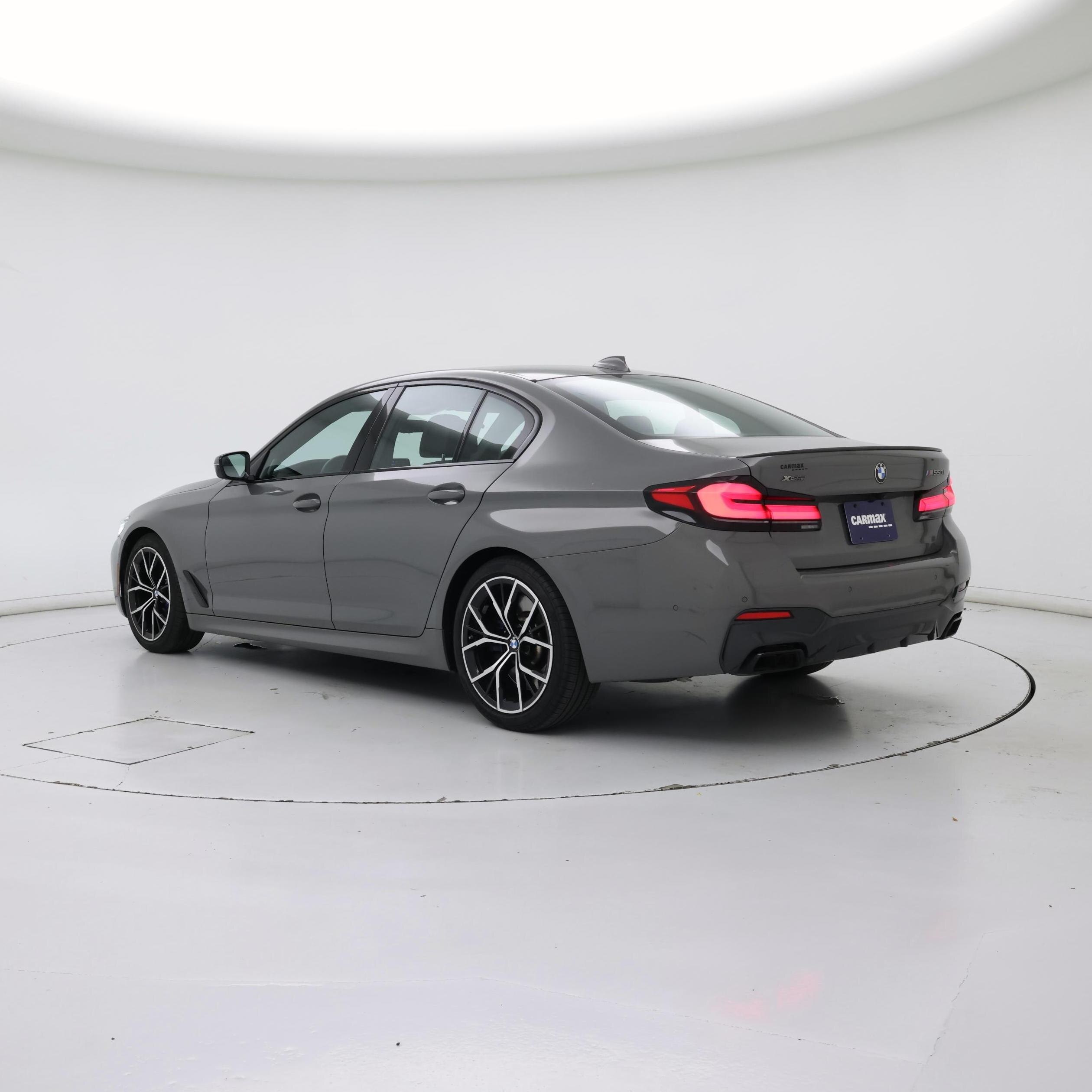 Thumbnail: 2021 BMW 5 Series - 2