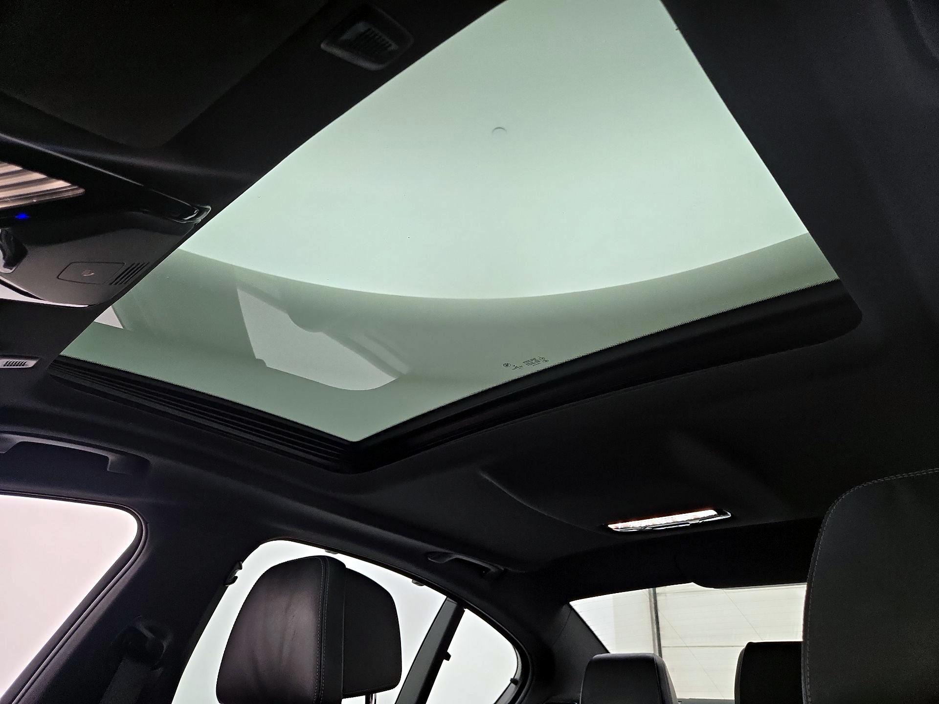 Thumbnail: 2021 BMW 5 Series - 20