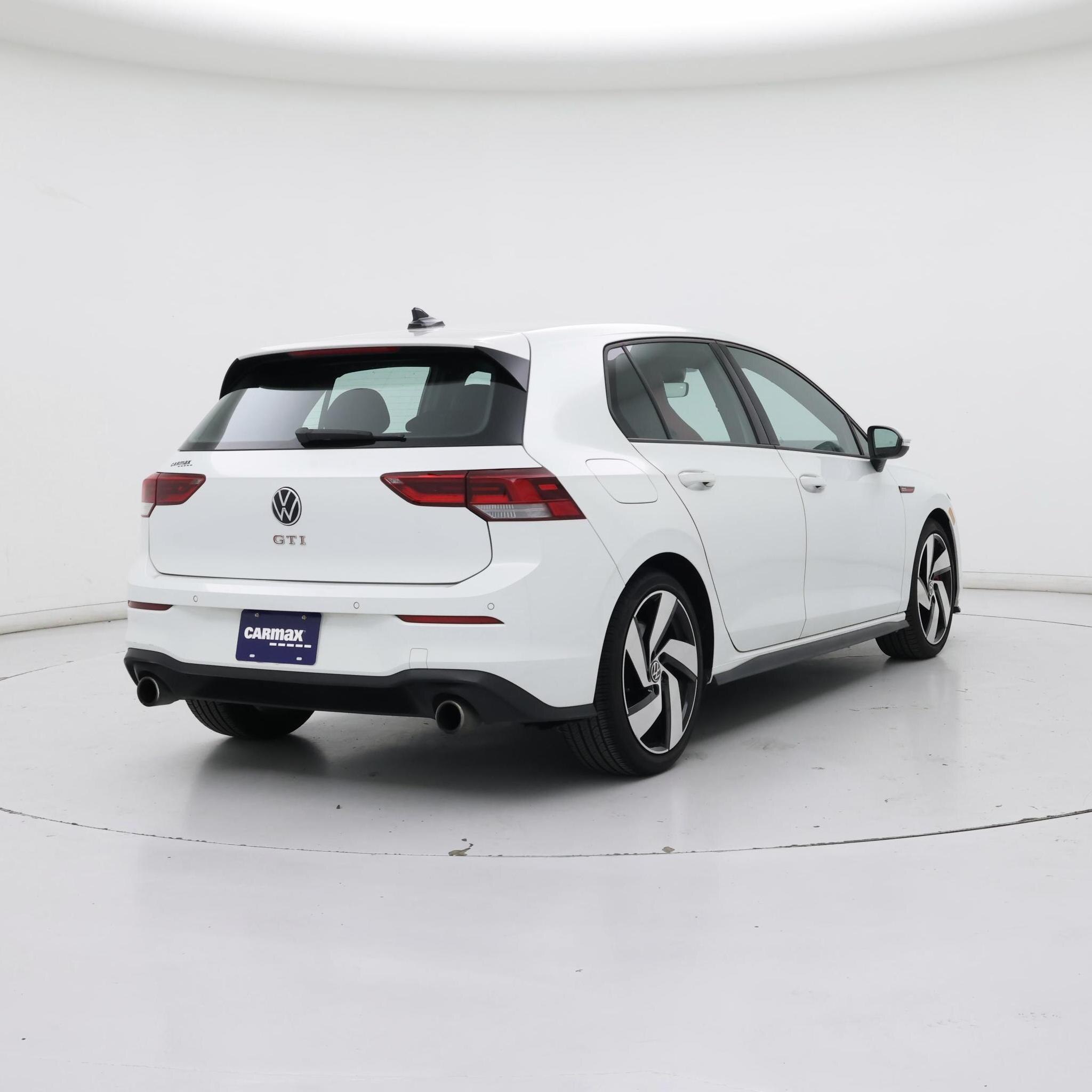 Thumbnail: 2022 Volkswagen Golf - 8