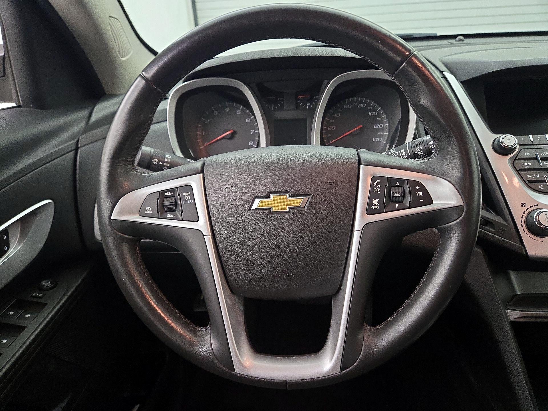 Thumbnail: 2016 Chevrolet Equinox - 10