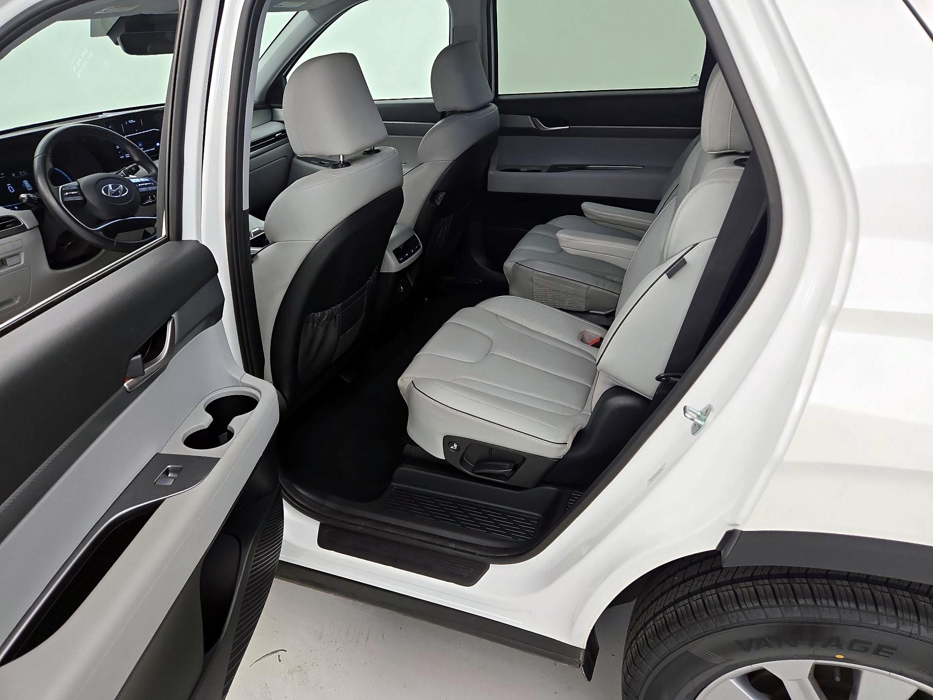 Thumbnail: 2023 Hyundai Palisade - 20