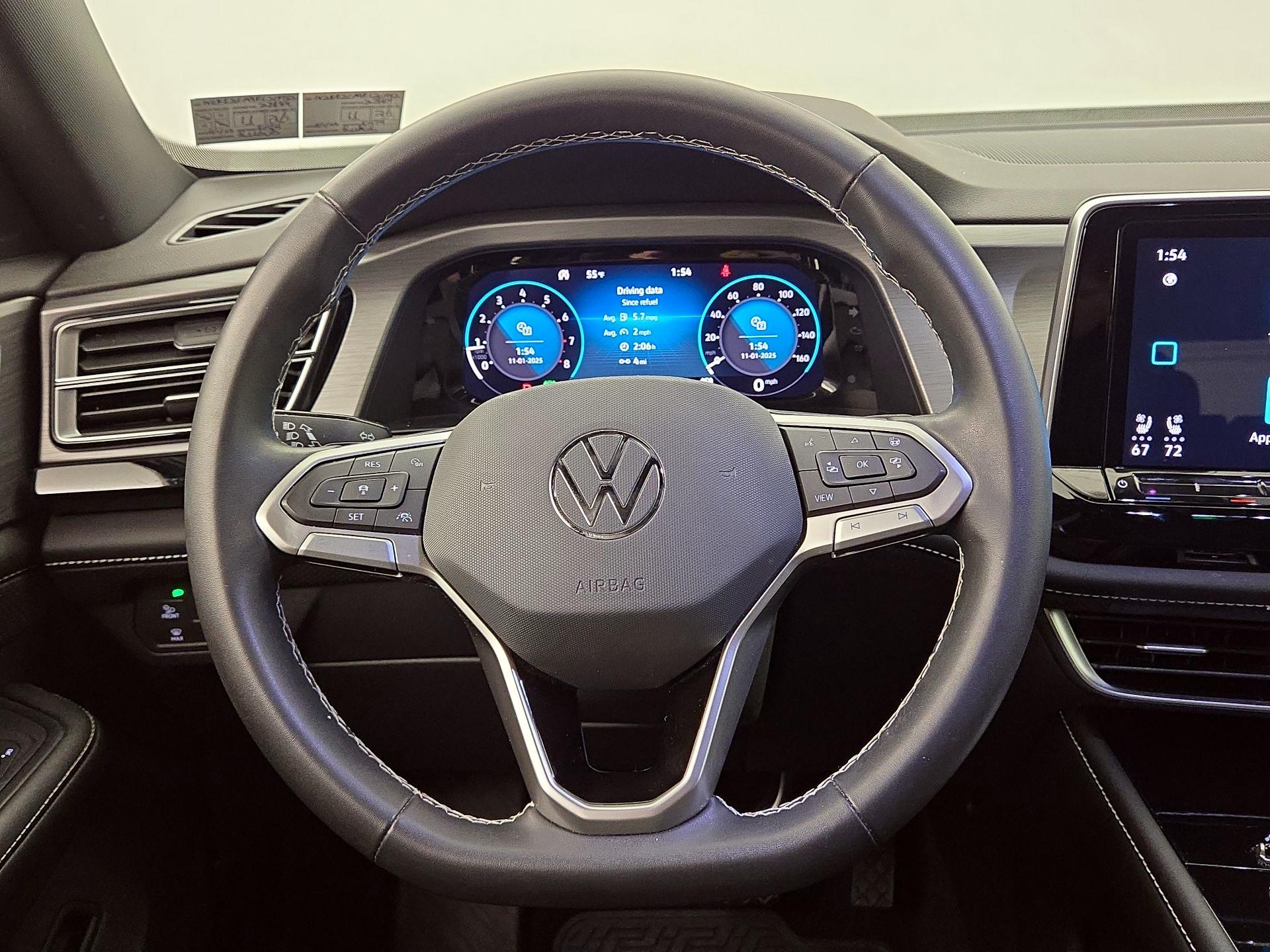 Thumbnail: 2024 Volkswagen Atlas - 10