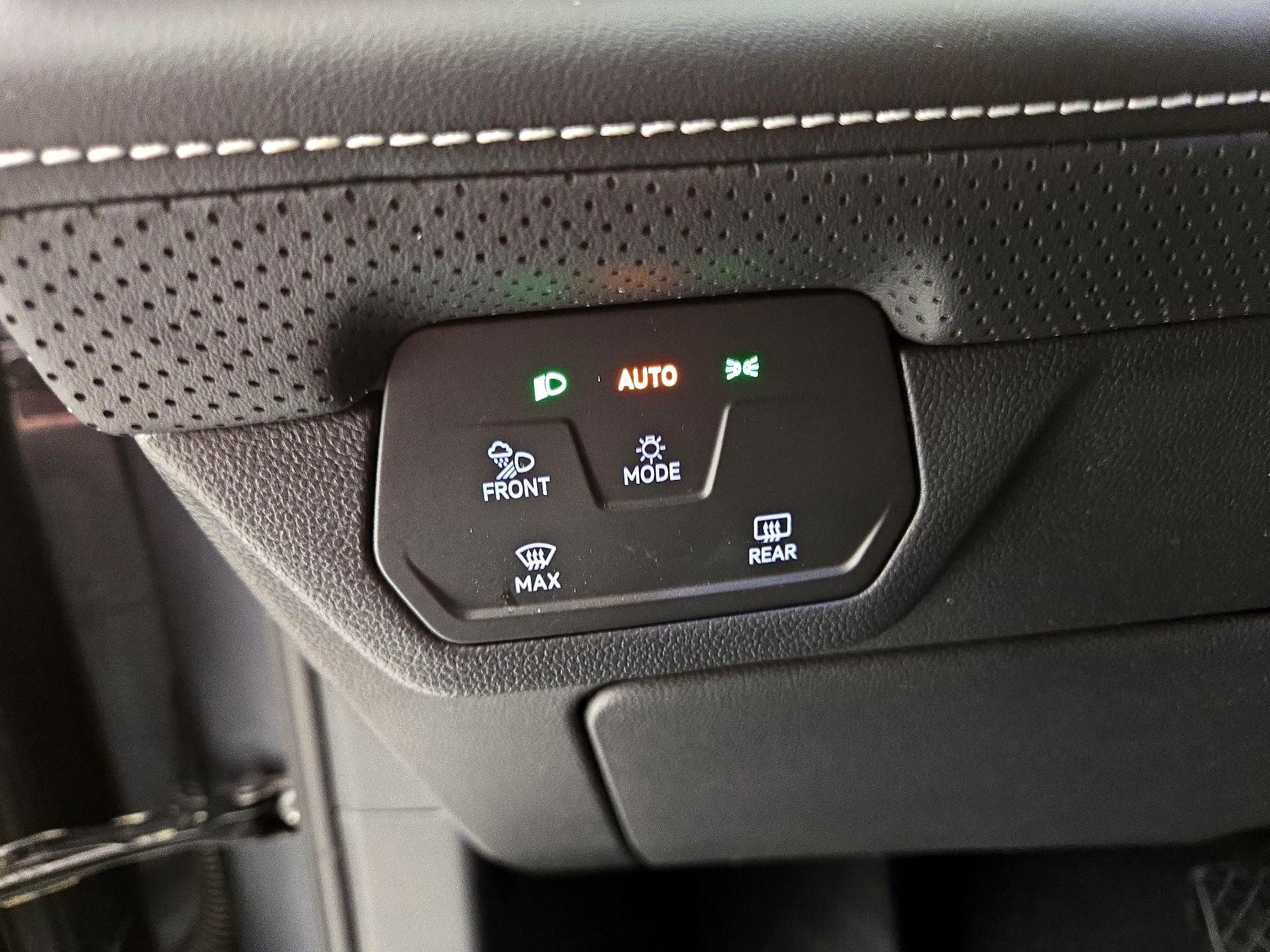 Thumbnail: 2024 Volkswagen Atlas - 13