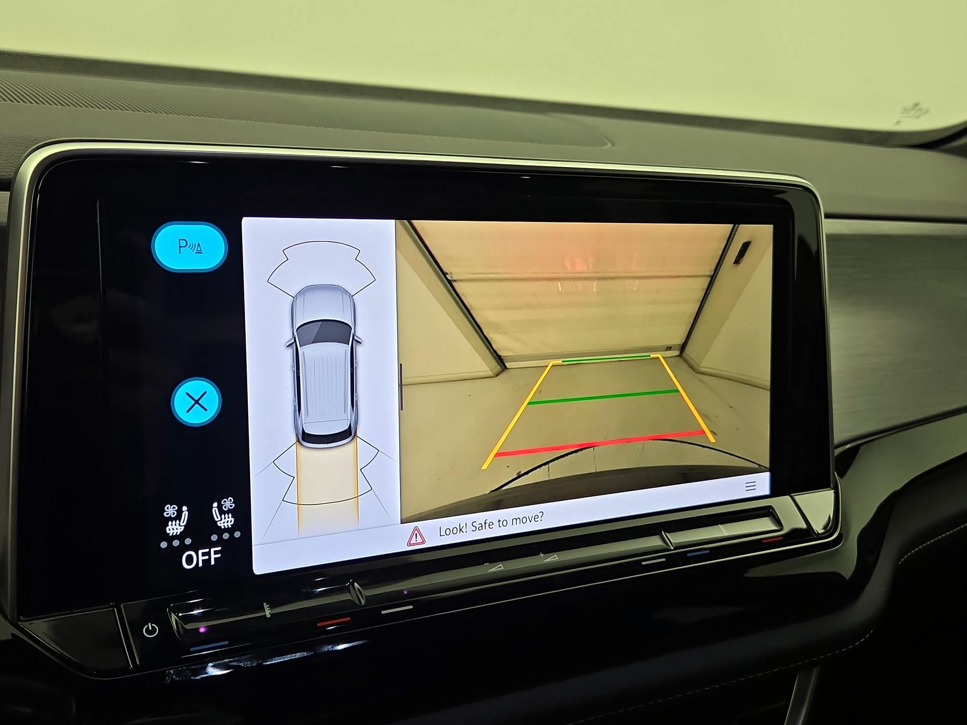 Thumbnail: 2024 Volkswagen Atlas - 14