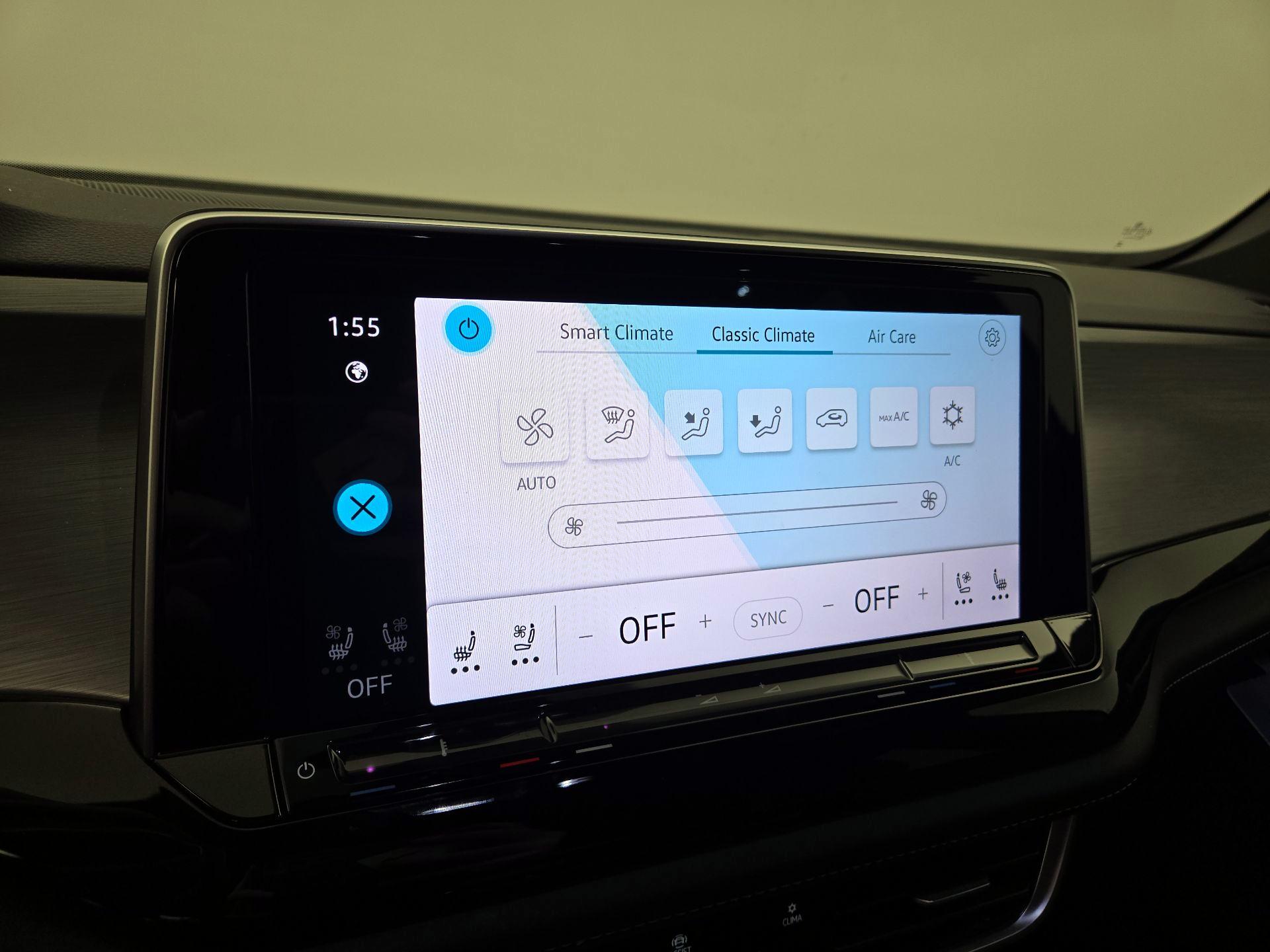 Thumbnail: 2024 Volkswagen Atlas - 16