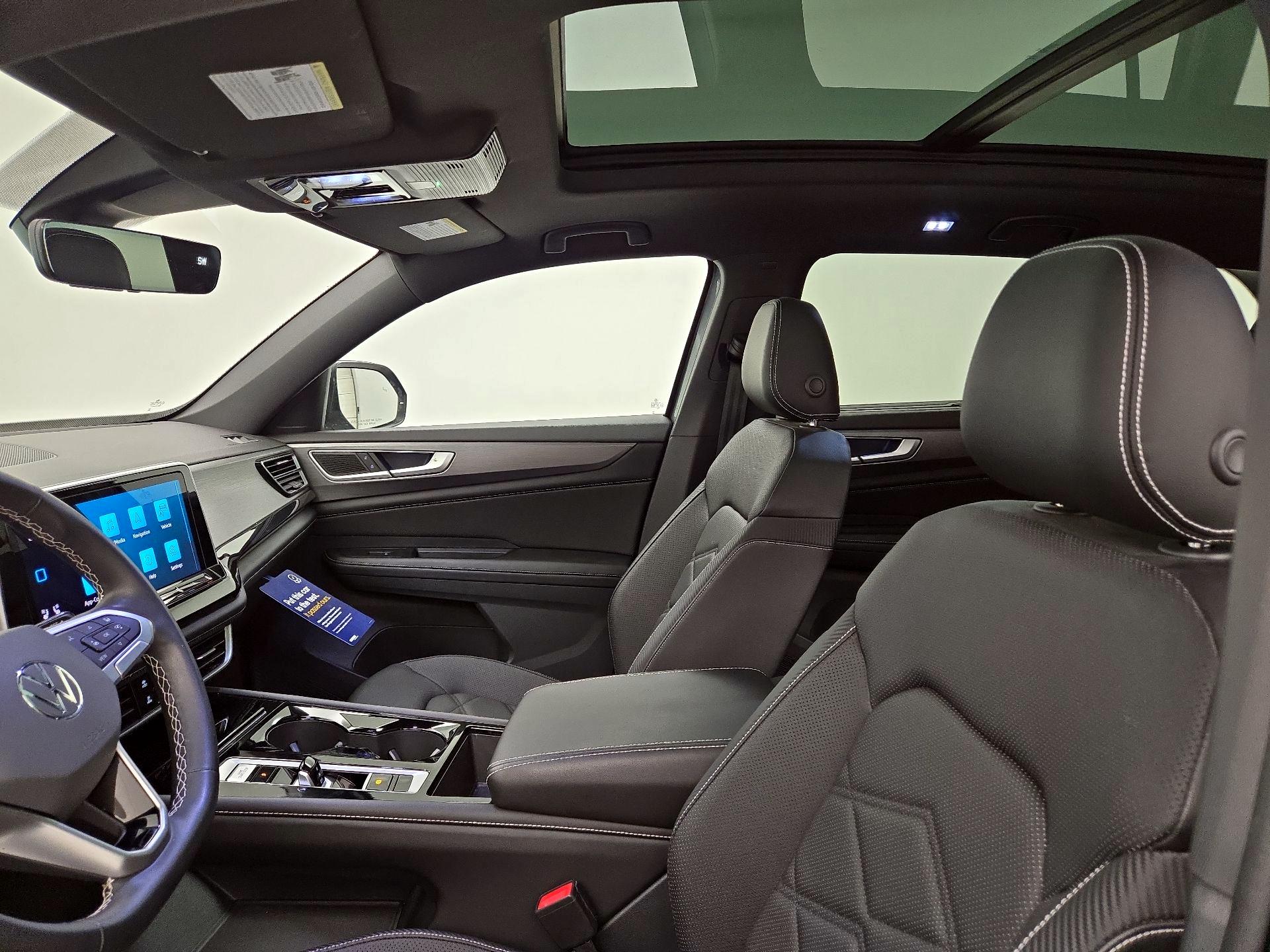 Thumbnail: 2024 Volkswagen Atlas - 19