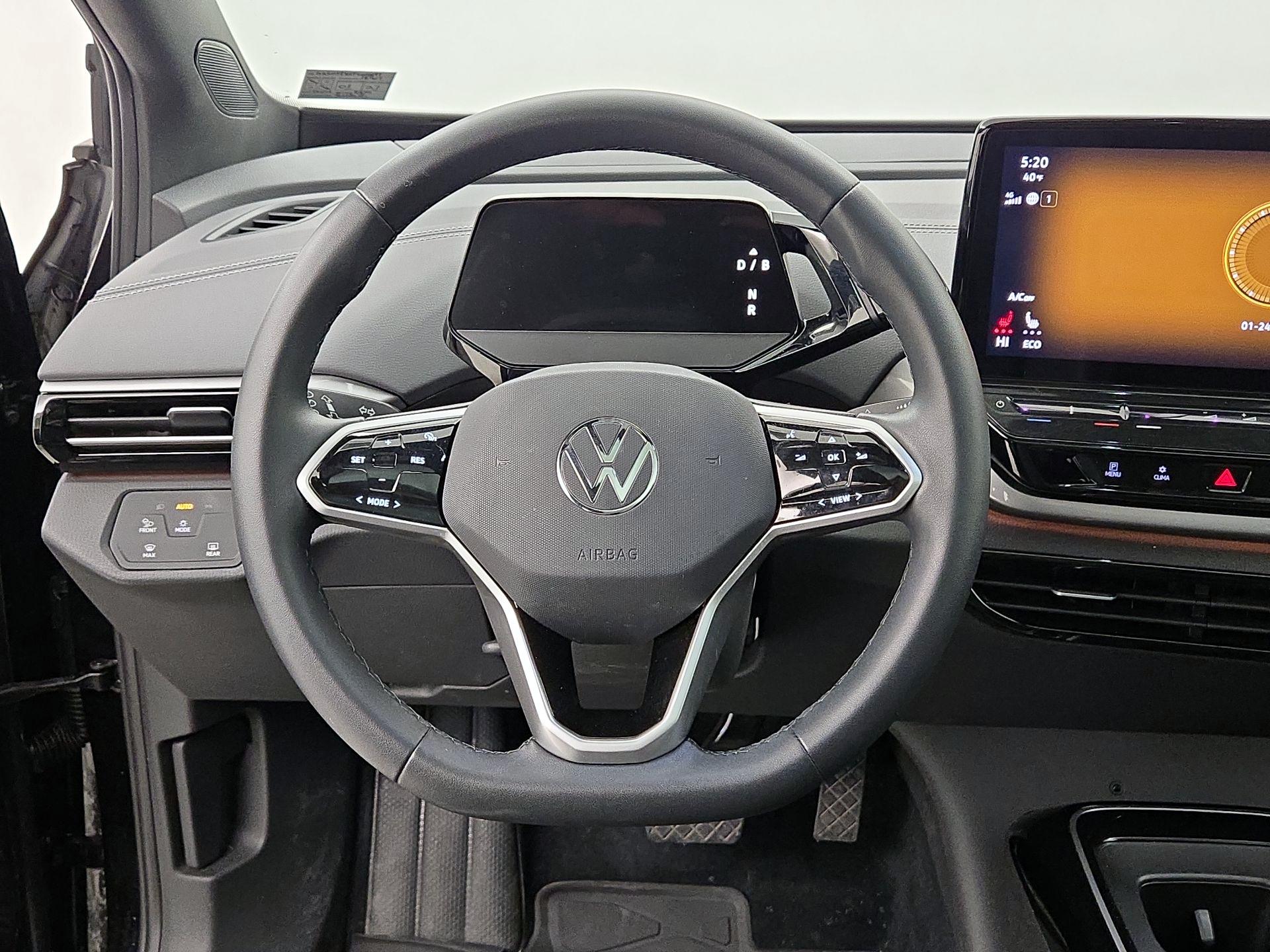 Thumbnail: 2023 Volkswagen ID.4 - 10