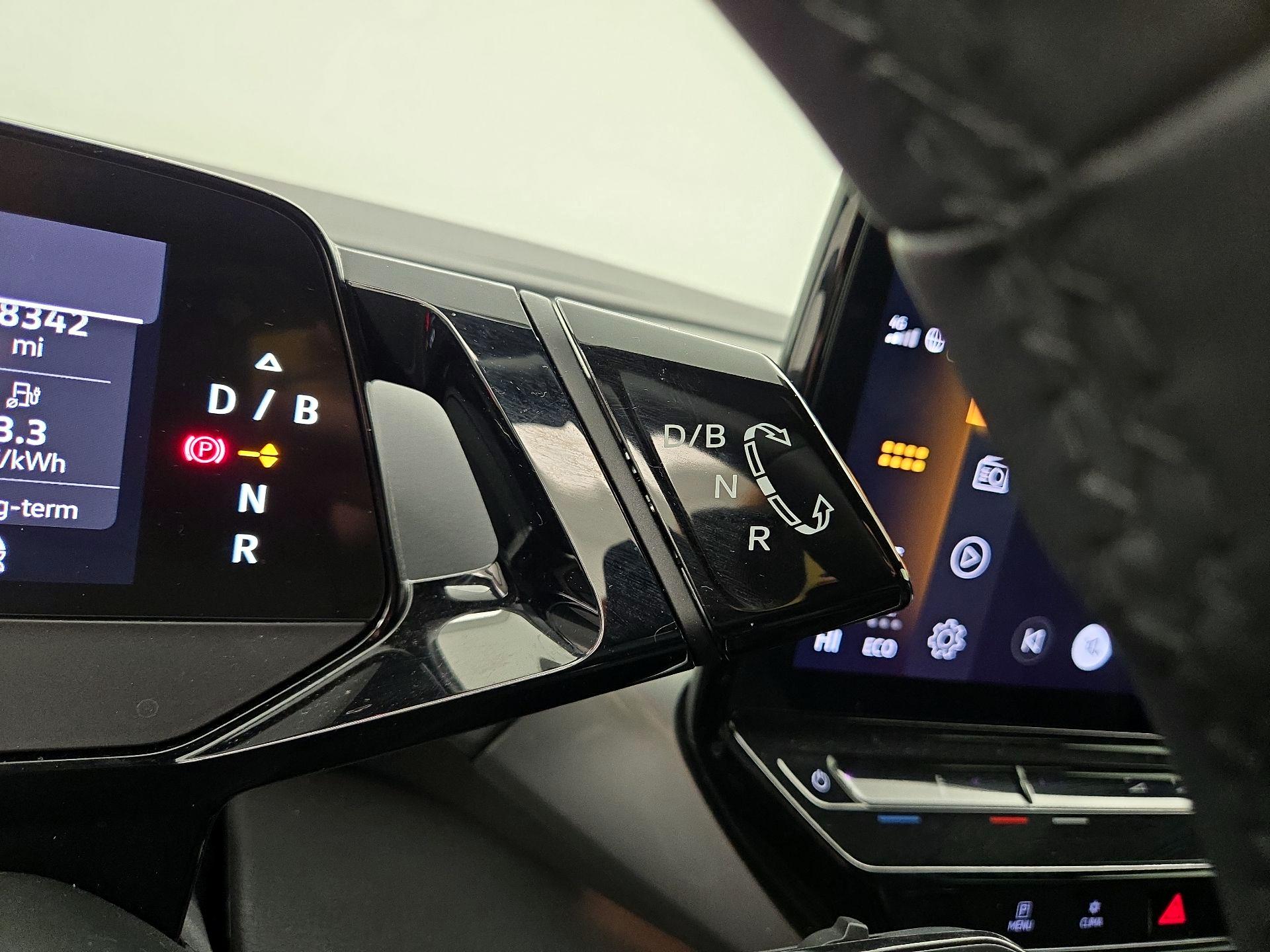 Thumbnail: 2023 Volkswagen ID.4 - 18