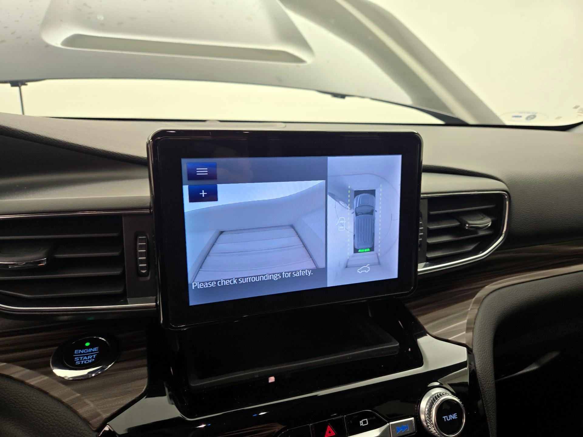 Thumbnail: 2021 Ford Explorer - 15