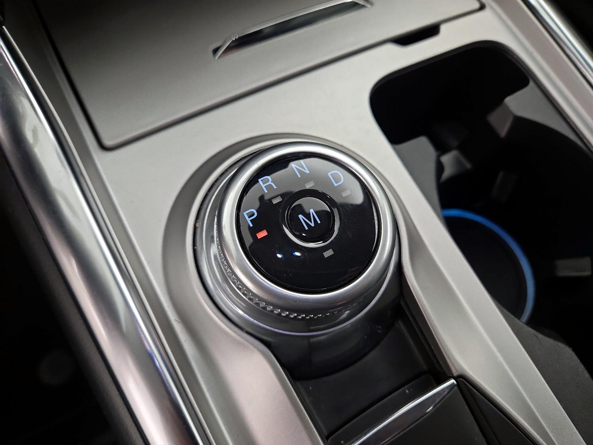 Thumbnail: 2021 Ford Explorer - 18