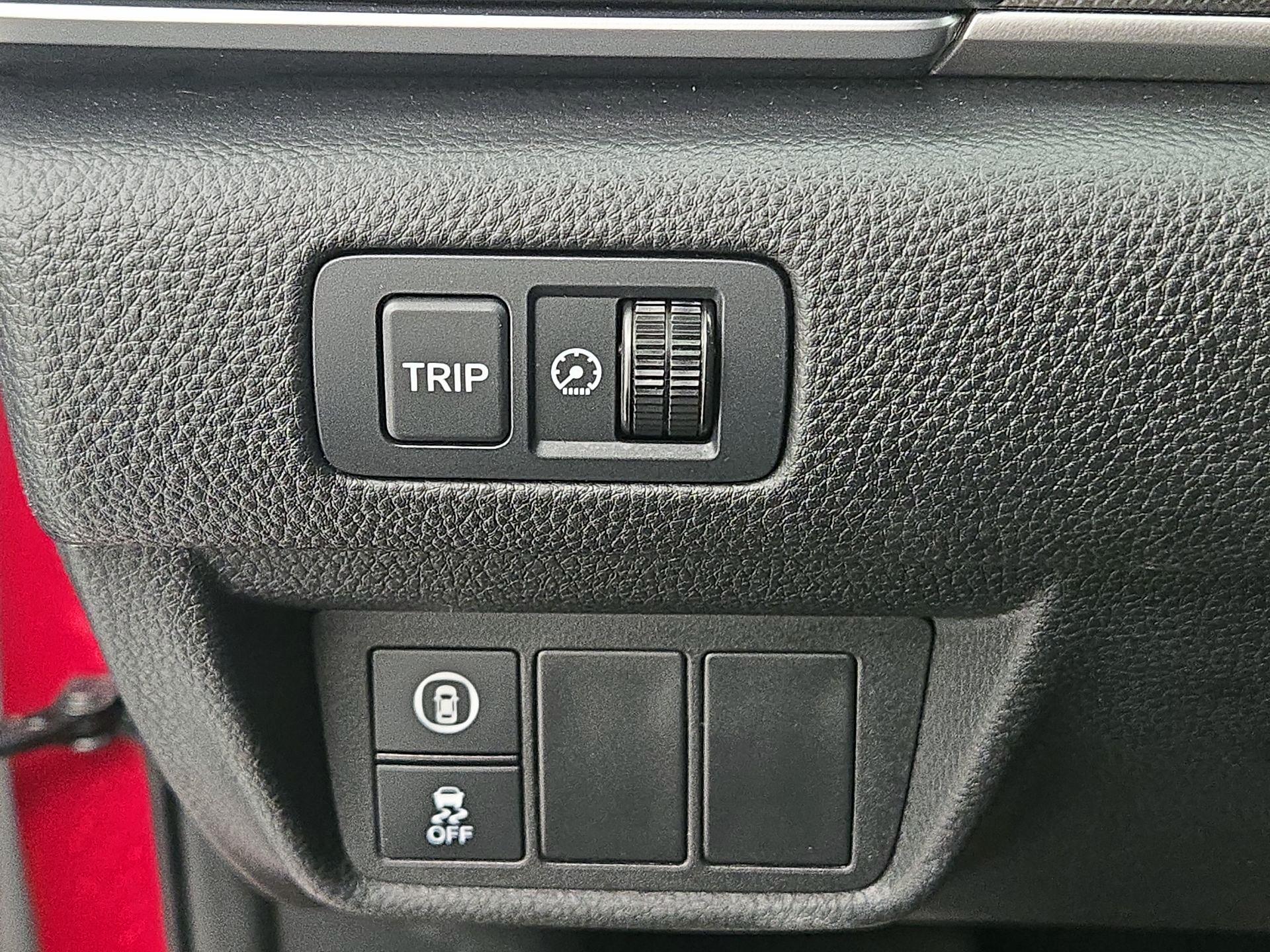 Thumbnail: 2018 Honda Accord - 13