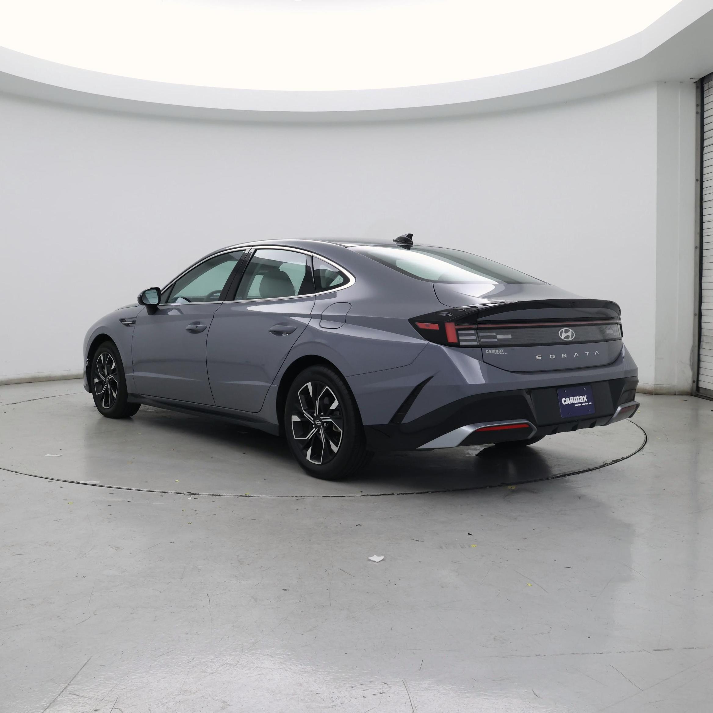 Thumbnail: 2024 Hyundai Sonata - 2