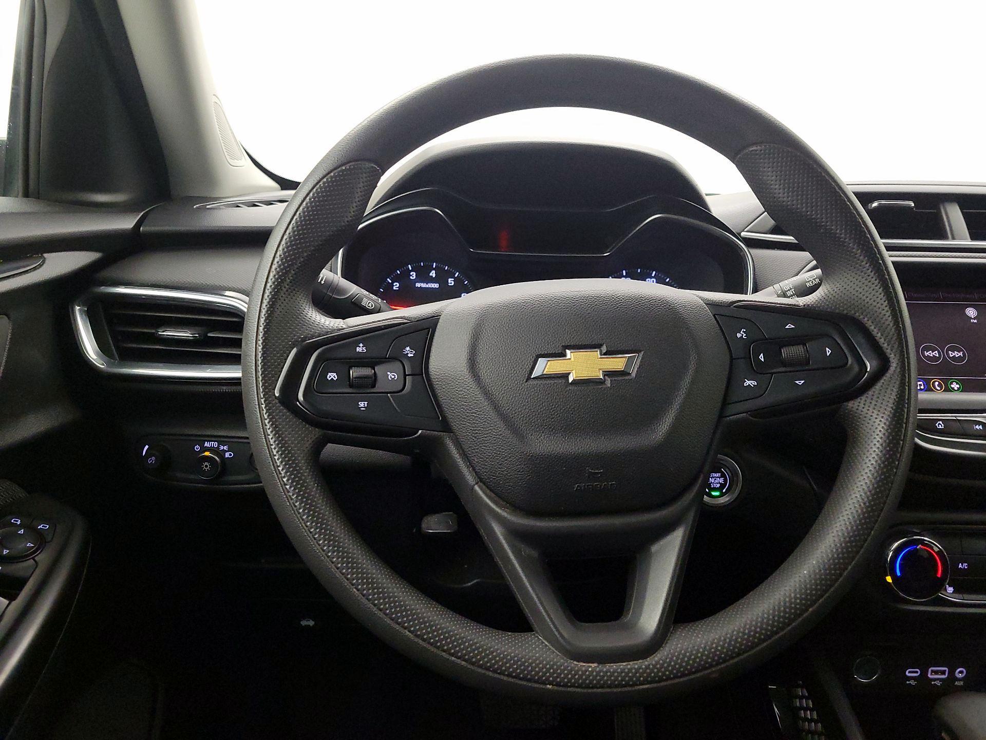 Thumbnail: 2022 Chevrolet TrailBlazer - 10