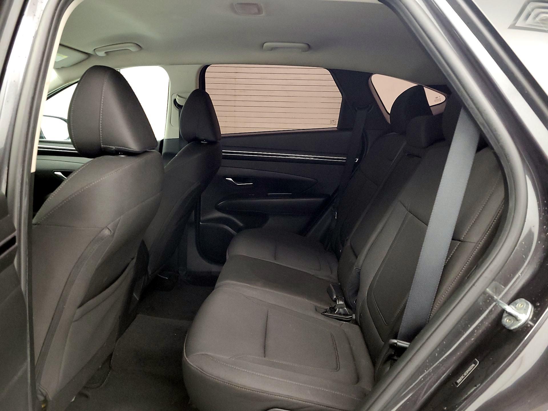 Thumbnail: 2023 Hyundai Tucson - 19