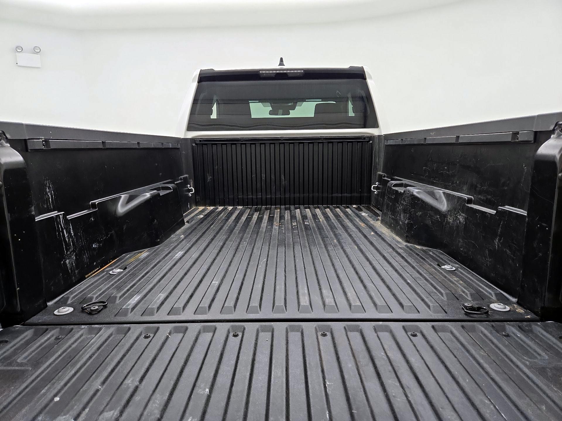 Thumbnail: 2024 Toyota Tacoma - 19