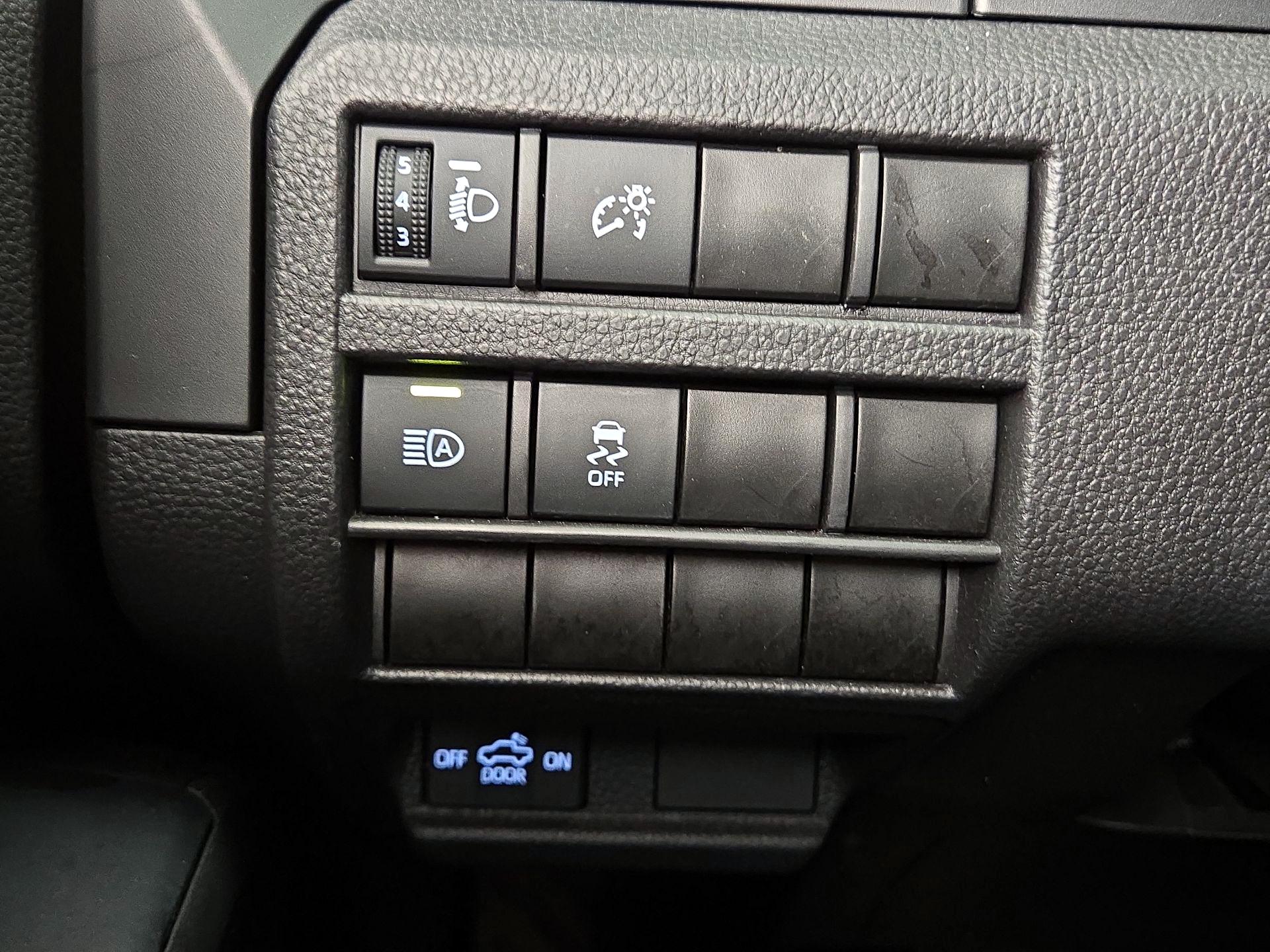 Thumbnail: 2024 Toyota Tacoma - 13