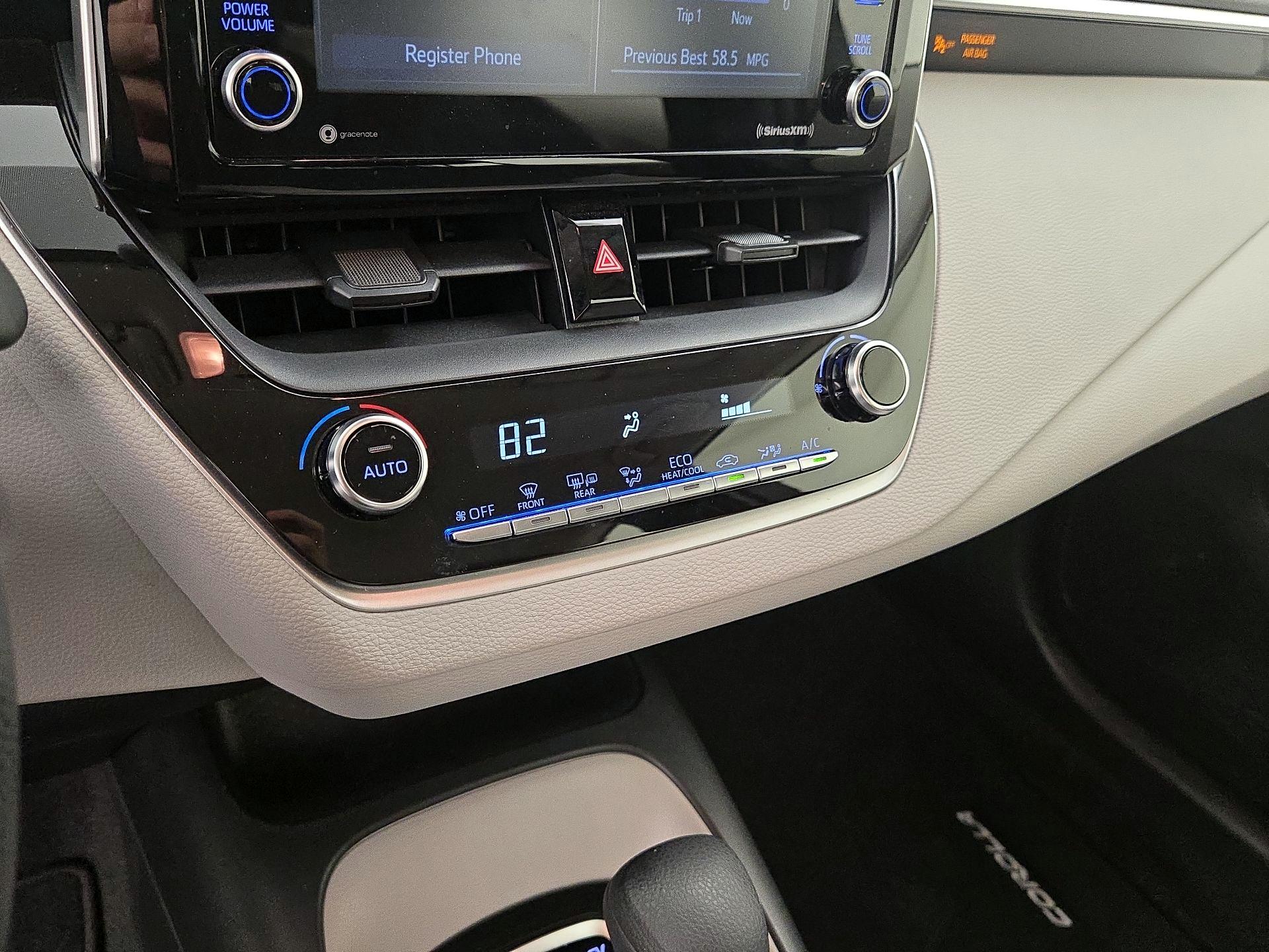 Thumbnail: 2021 Toyota Corolla - 16