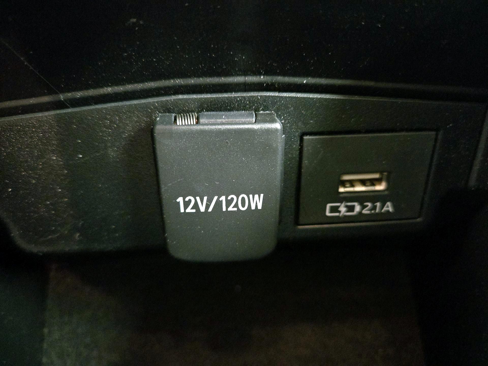 Thumbnail: 2021 Toyota Corolla - 18