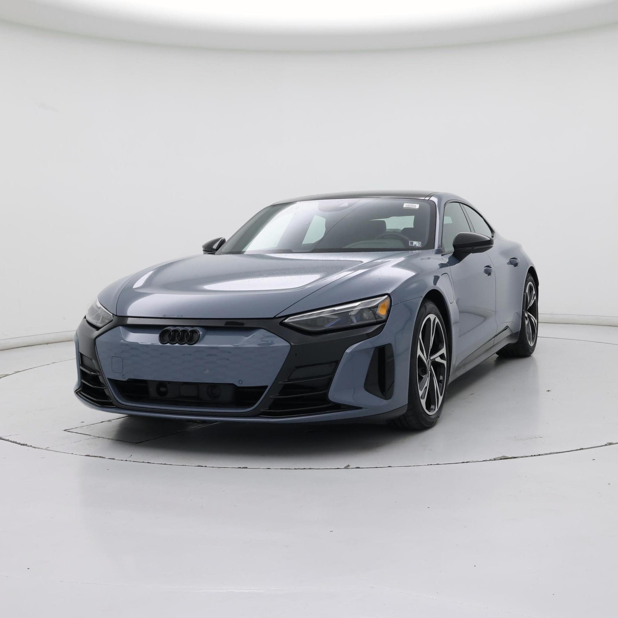 Thumbnail: 2023 Audi e-tron GT - 4