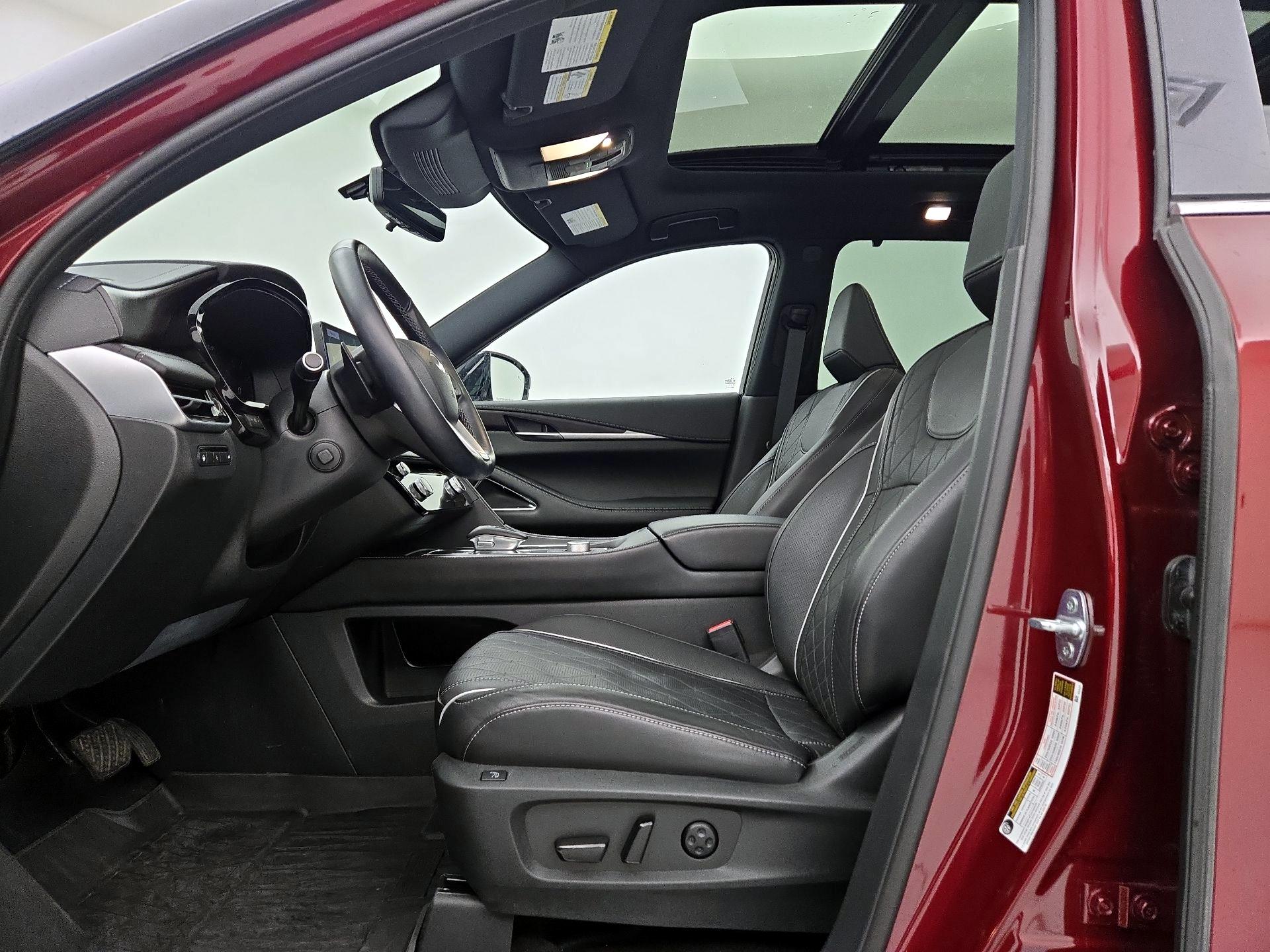 Thumbnail: 2023 INFINITI QX60 - 11