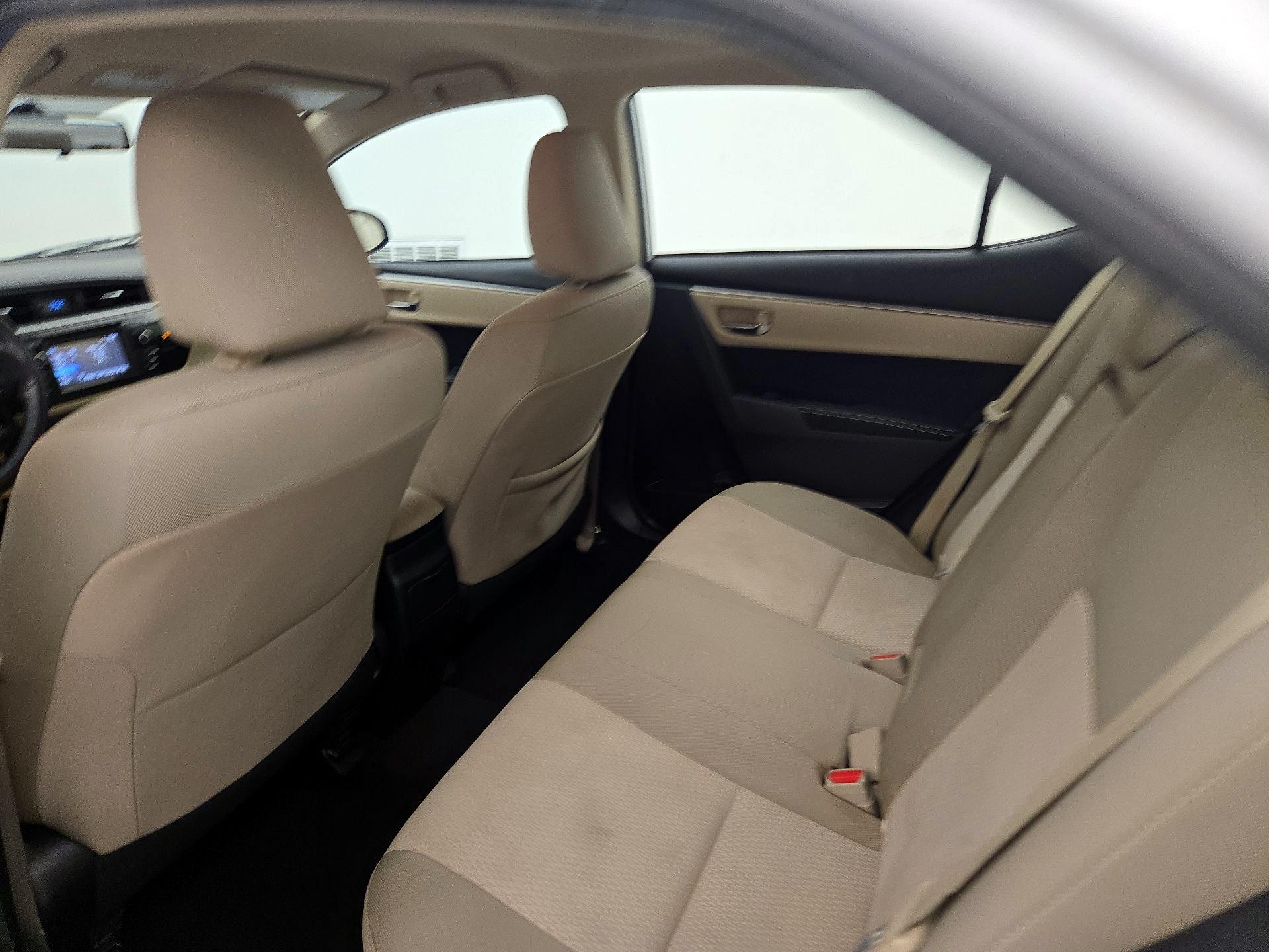 Thumbnail: 2015 Toyota Corolla - 19