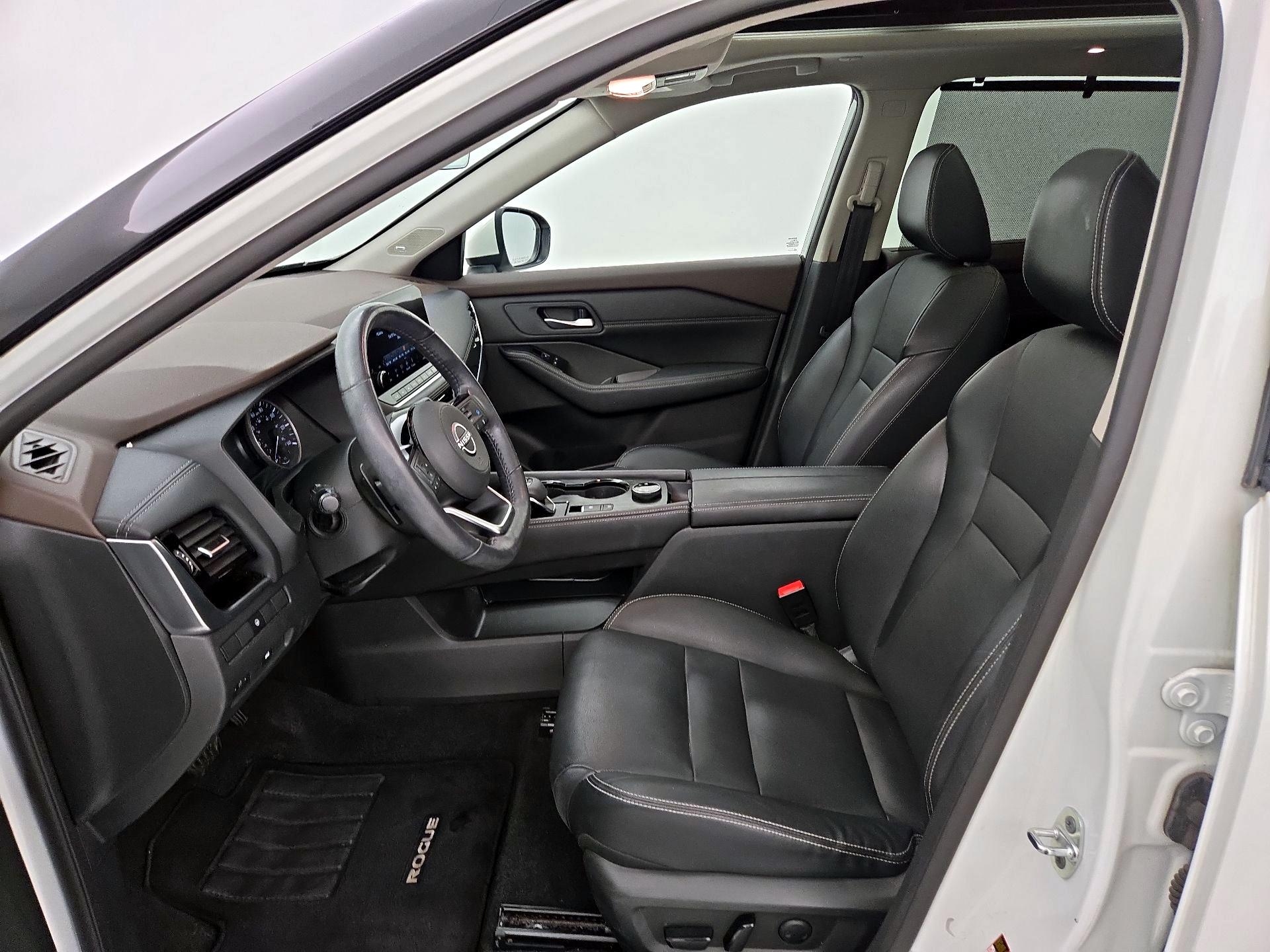 Thumbnail: 2022 Nissan Rogue - 11