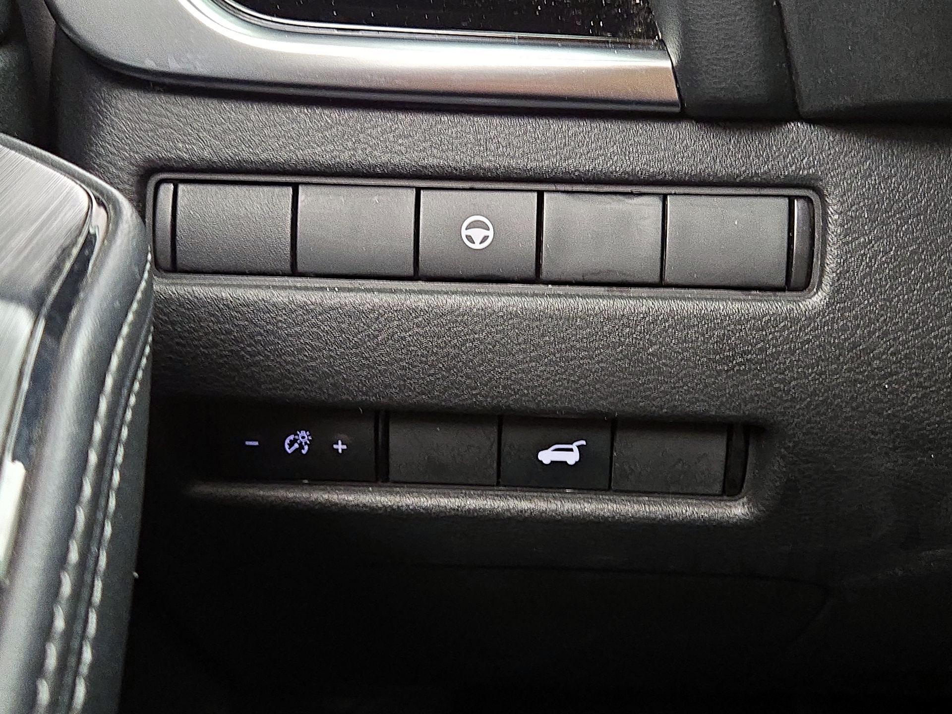 Thumbnail: 2022 Nissan Rogue - 13