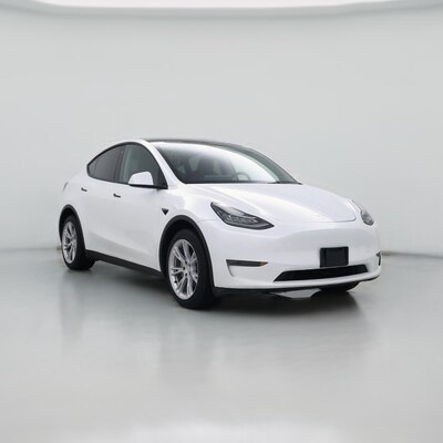 White 2023 Tesla Model Y Long Range