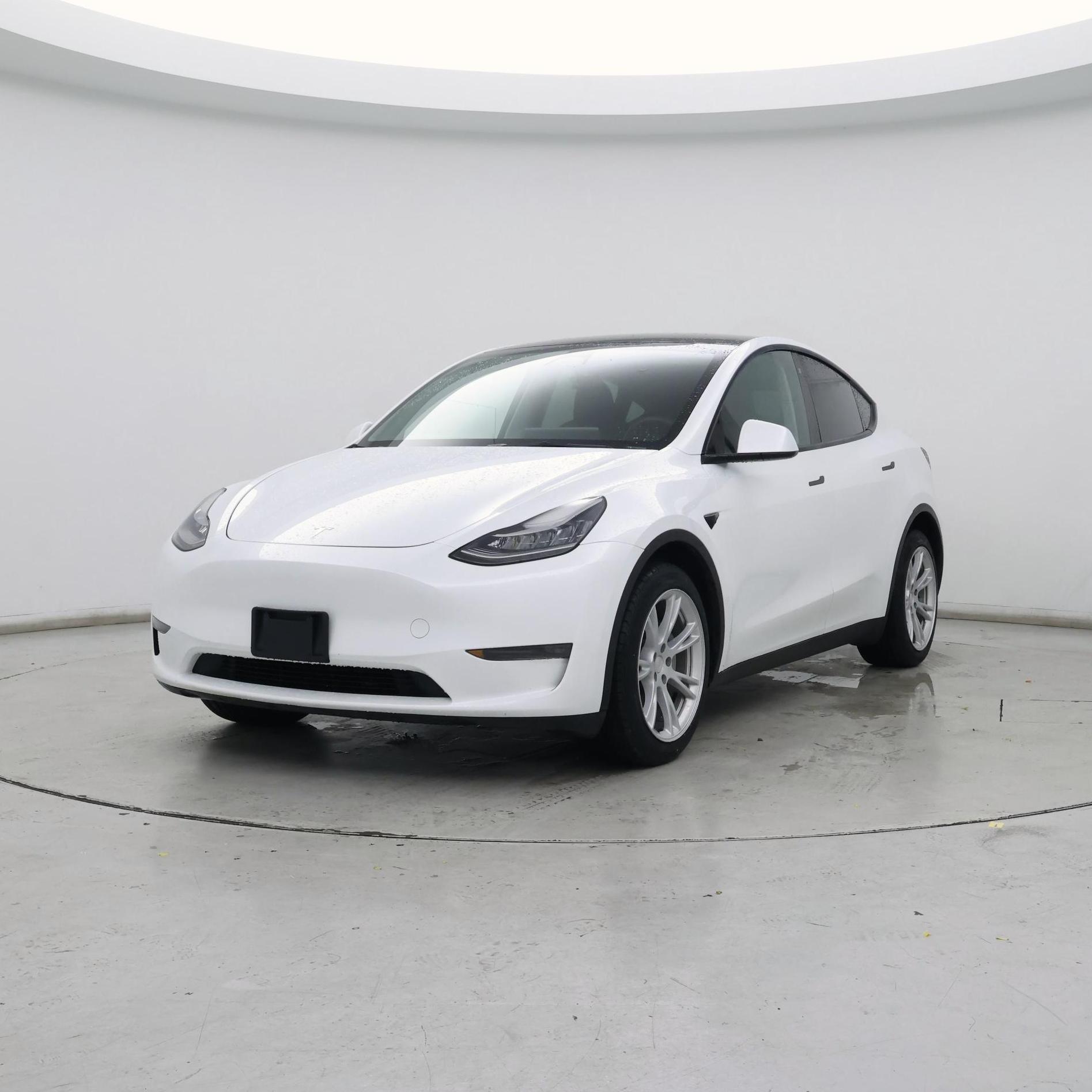 Thumbnail: 2023 Tesla Model Y - 4