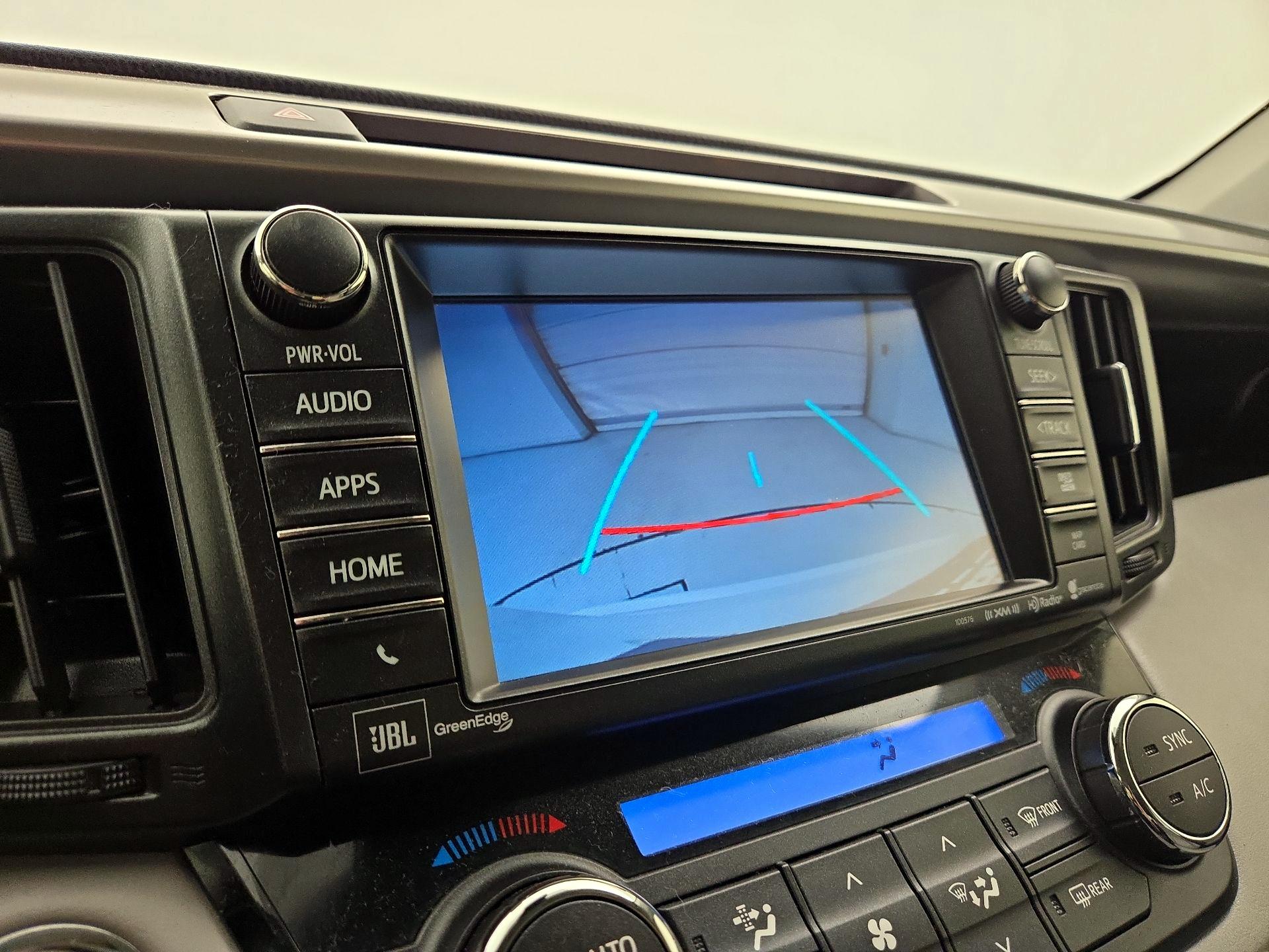 Thumbnail: 2018 Toyota RAV4 - 15