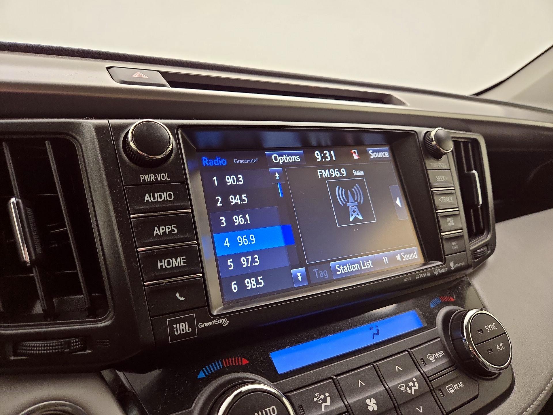 Thumbnail: 2018 Toyota RAV4 - 16