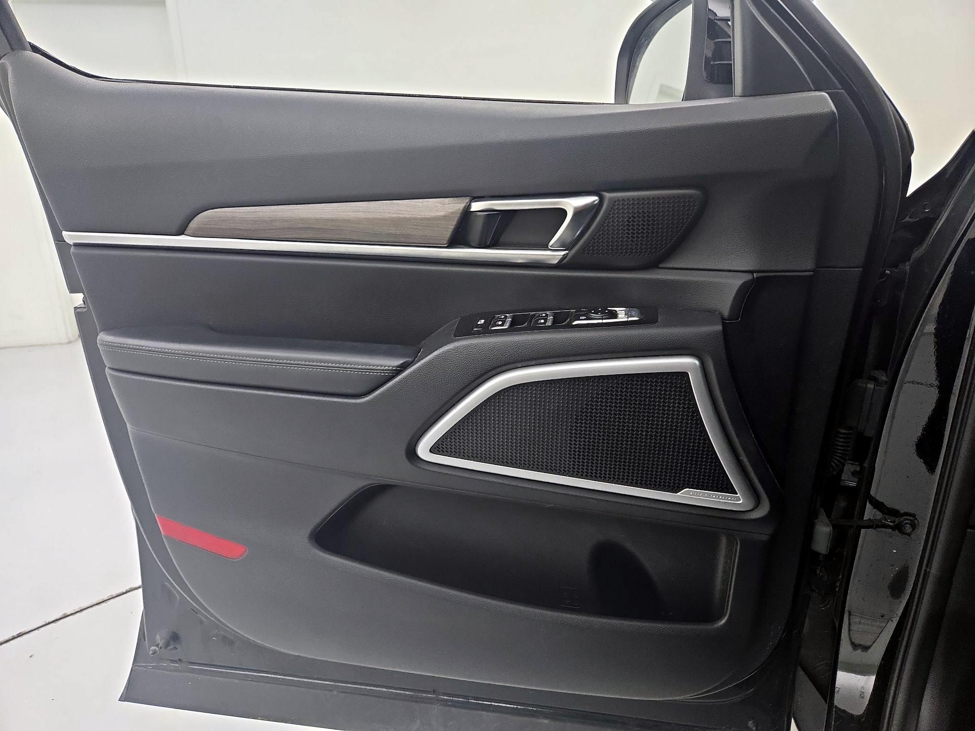 Thumbnail: 2021 Kia Telluride - 12