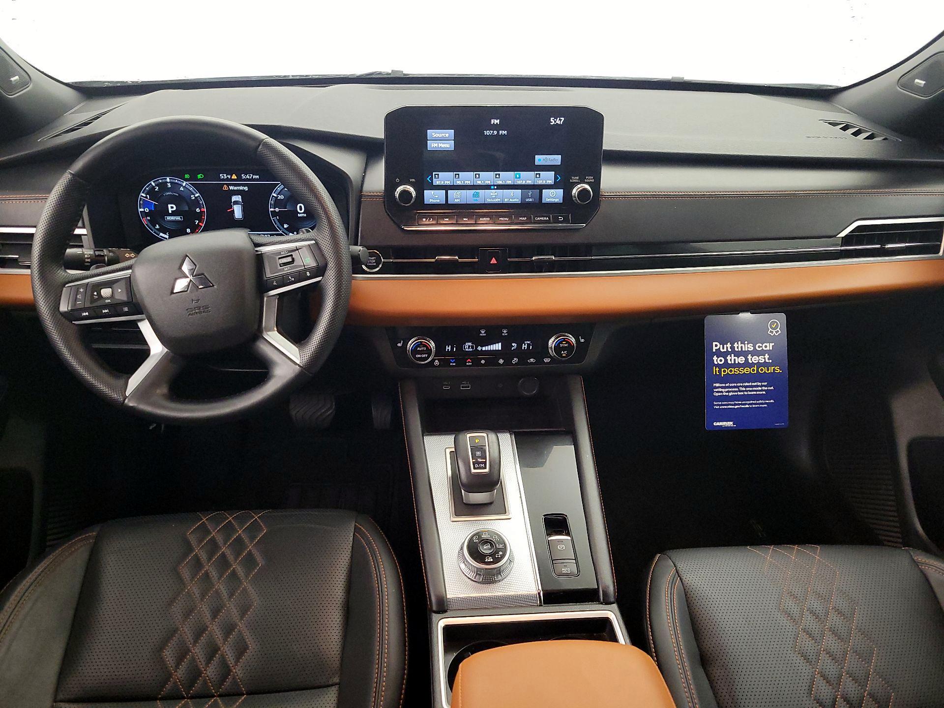 Thumbnail: 2022 Mitsubishi Outlander - 9