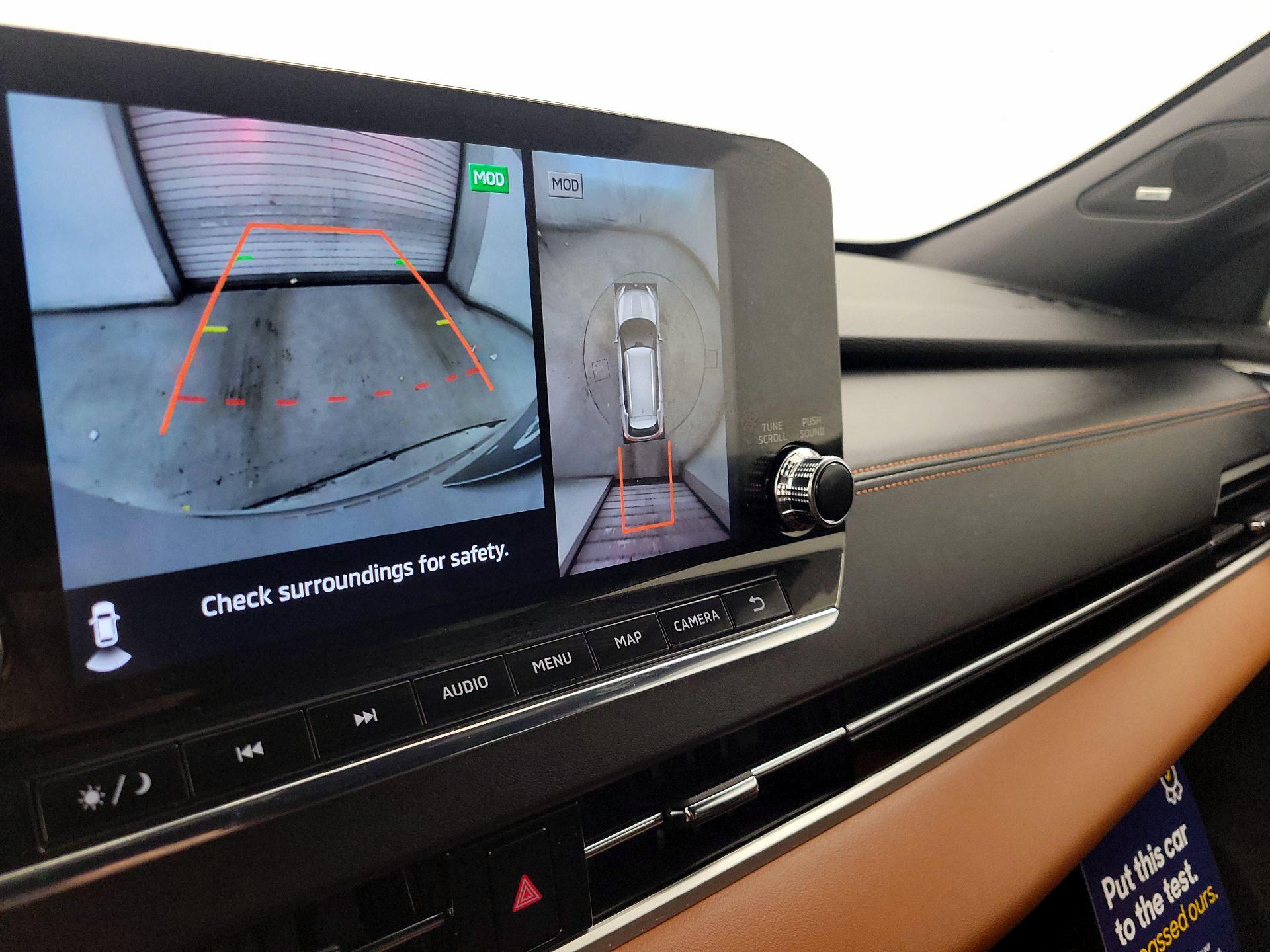 Thumbnail: 2022 Mitsubishi Outlander - 14