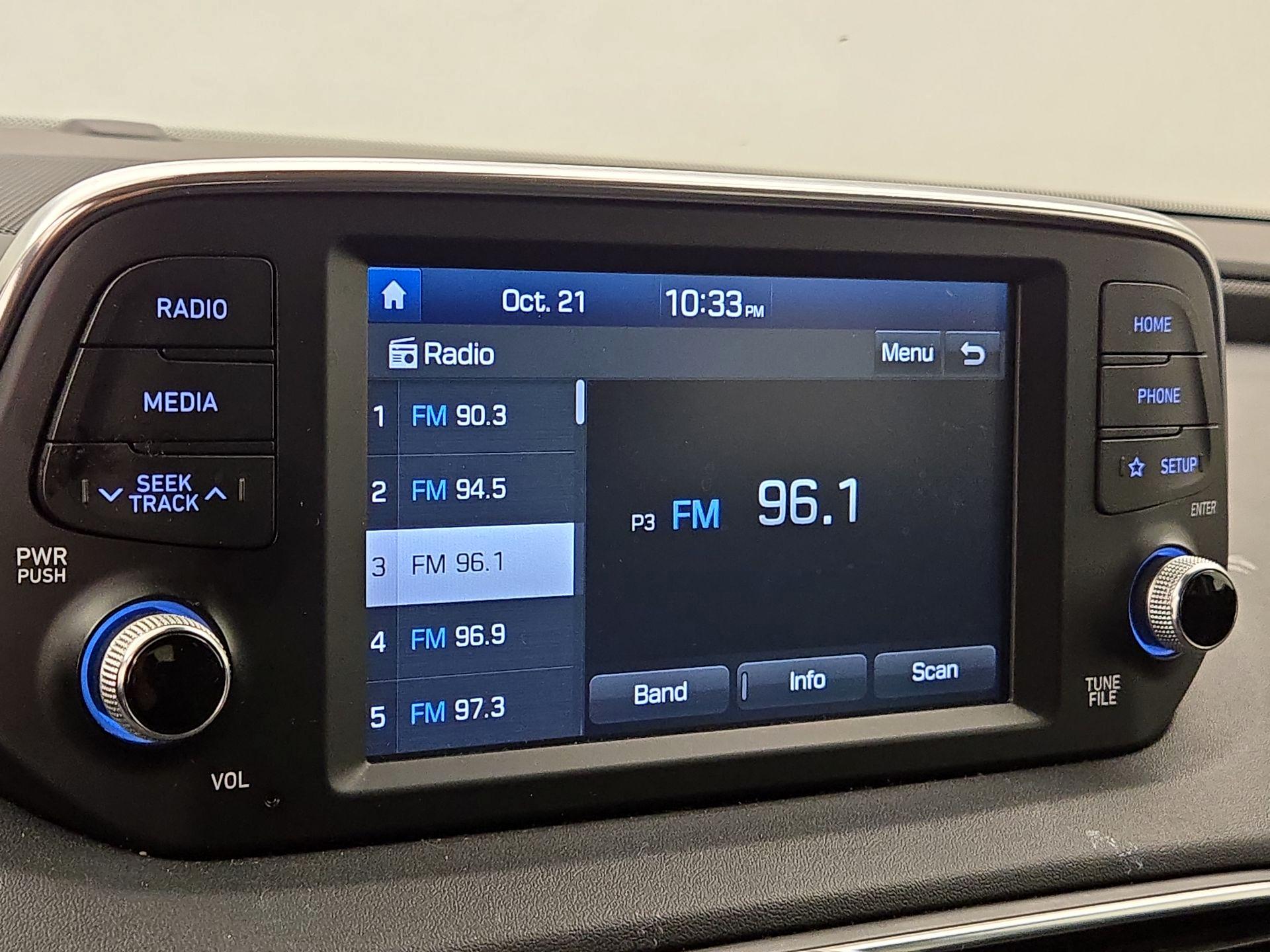 Thumbnail: 2019 Hyundai Santa Fe - 14