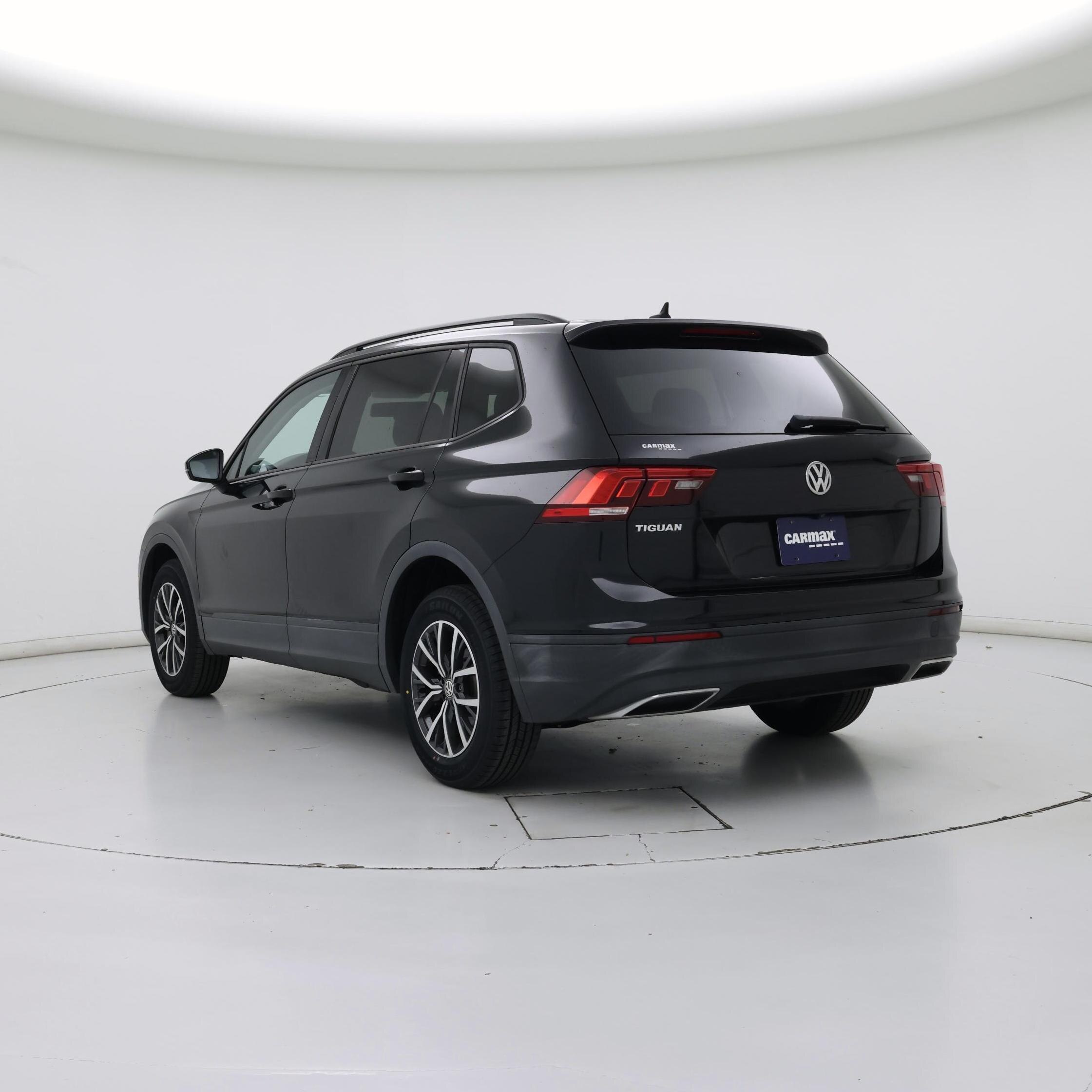 Thumbnail: 2021 Volkswagen Tiguan - 2