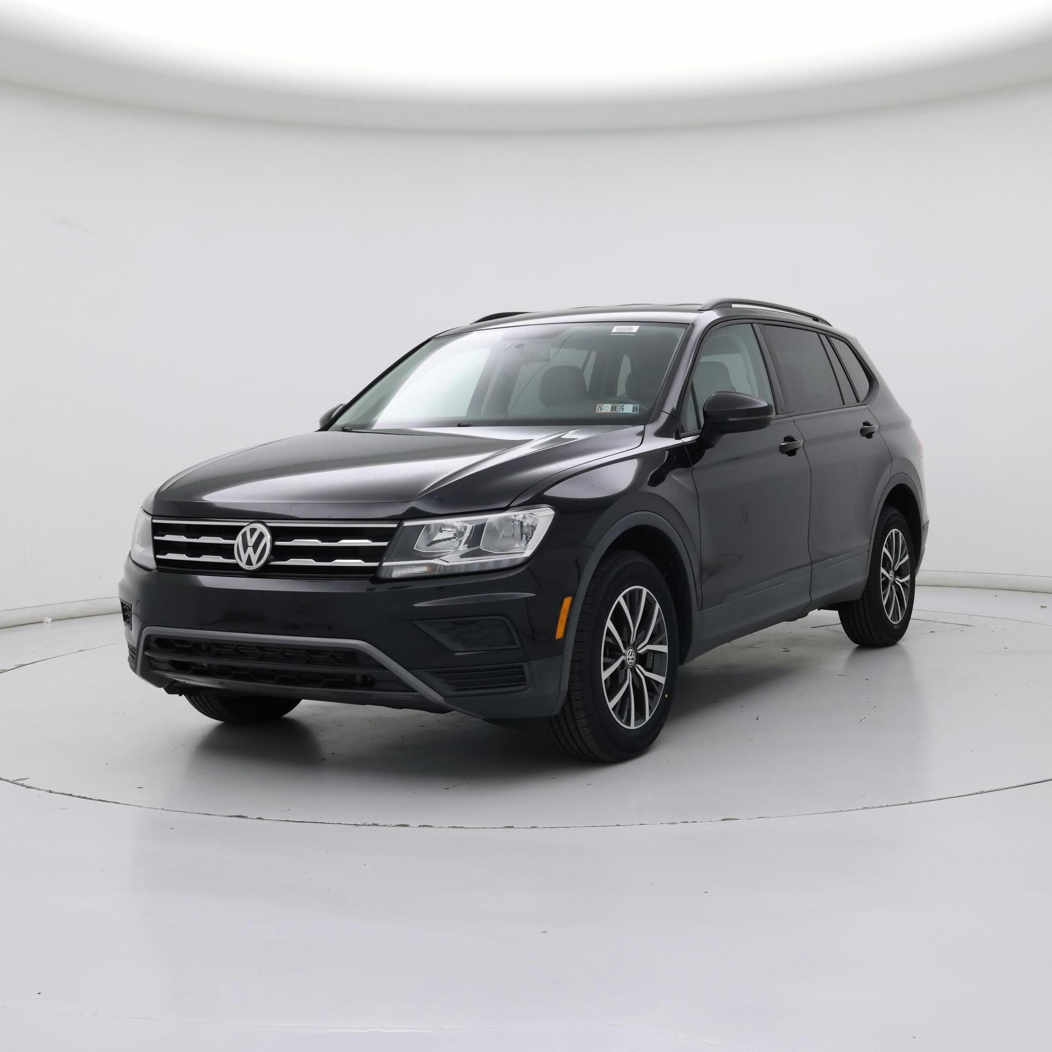 Thumbnail: 2021 Volkswagen Tiguan - 4