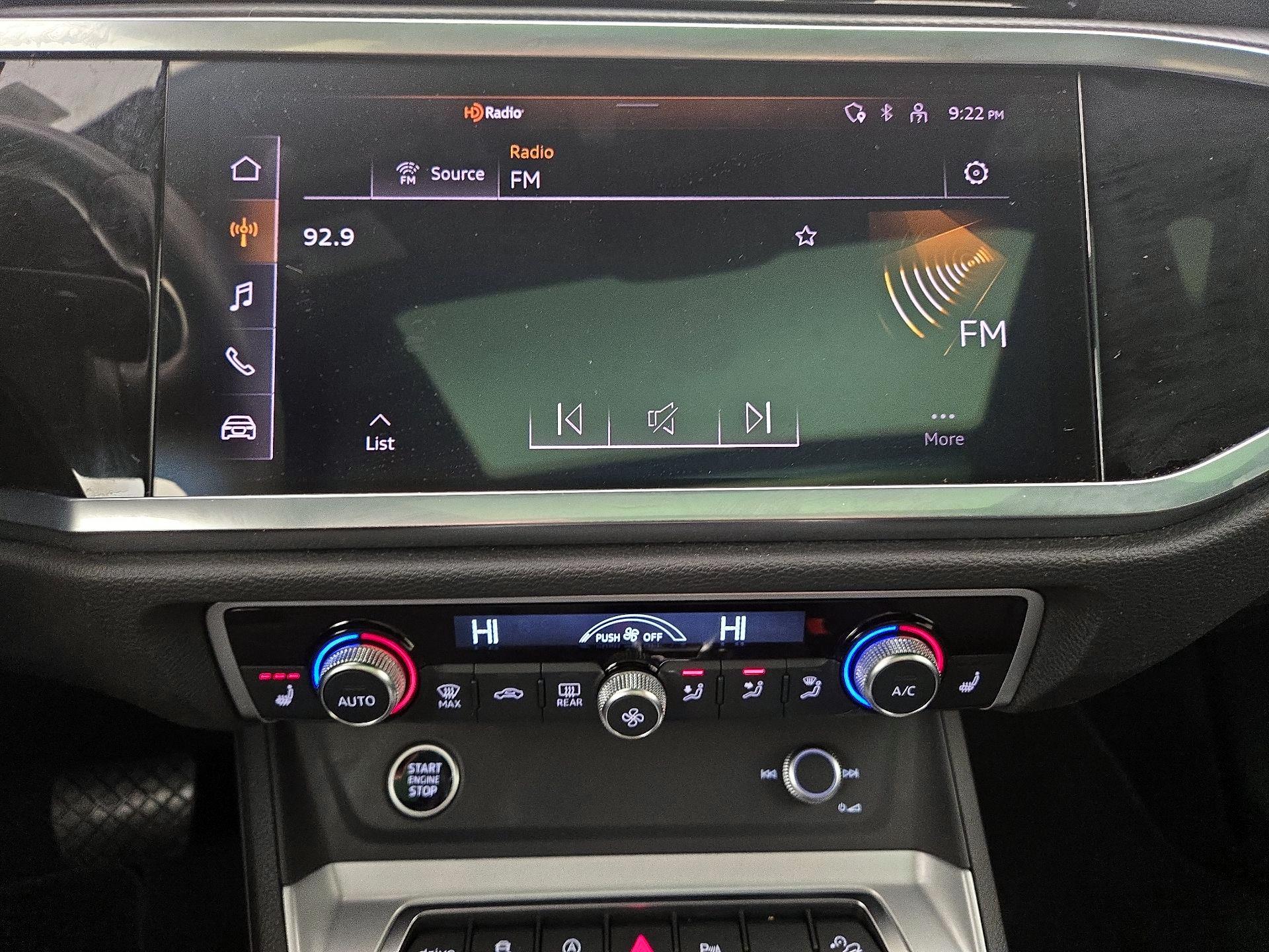 Thumbnail: 2023 Audi Q3 - 15