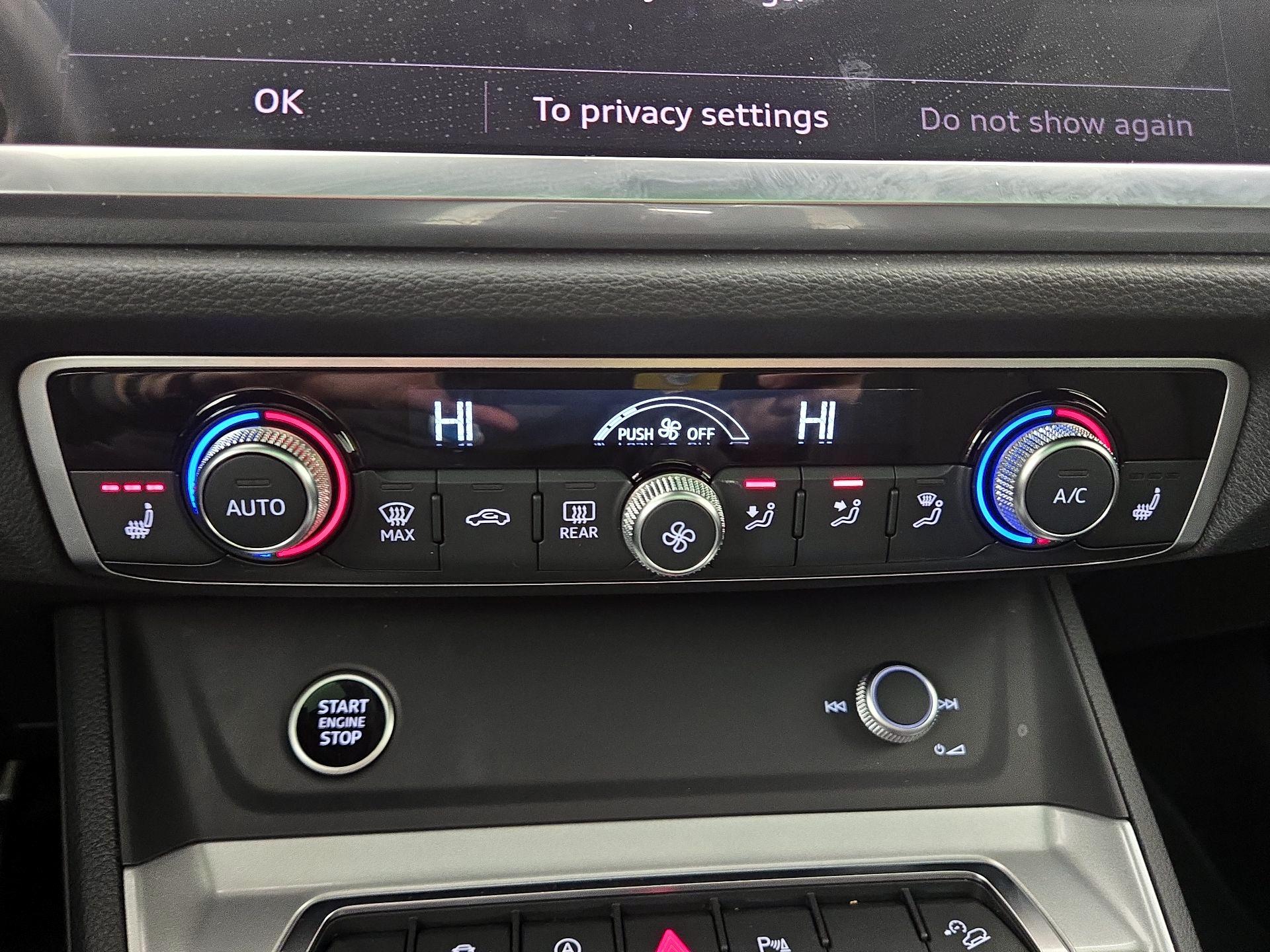 Thumbnail: 2023 Audi Q3 - 16