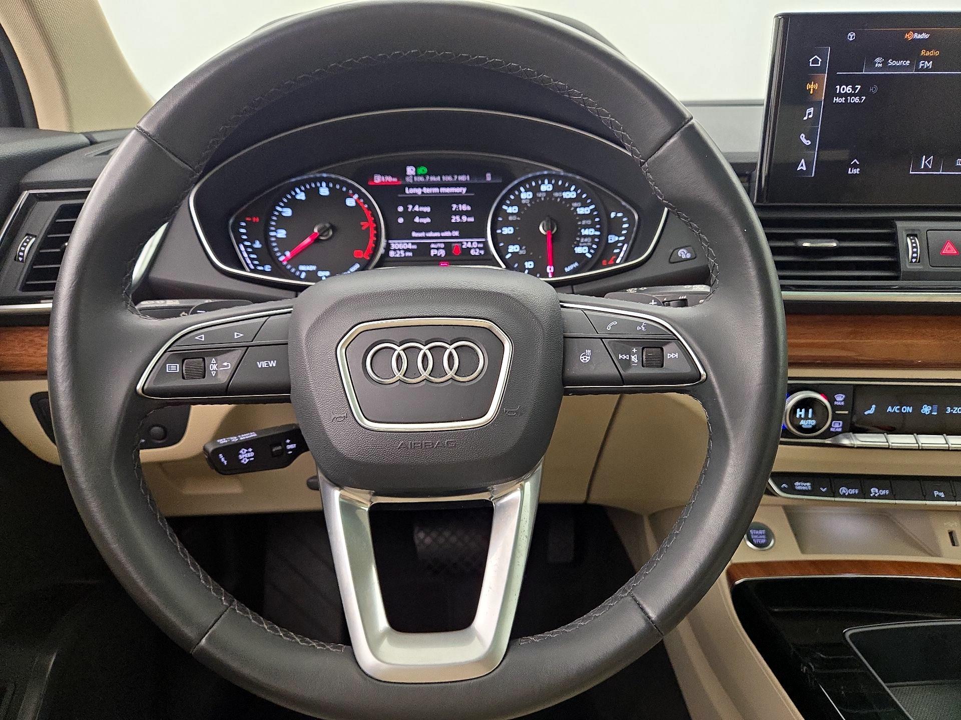 Thumbnail: 2023 Audi Q5 - 10