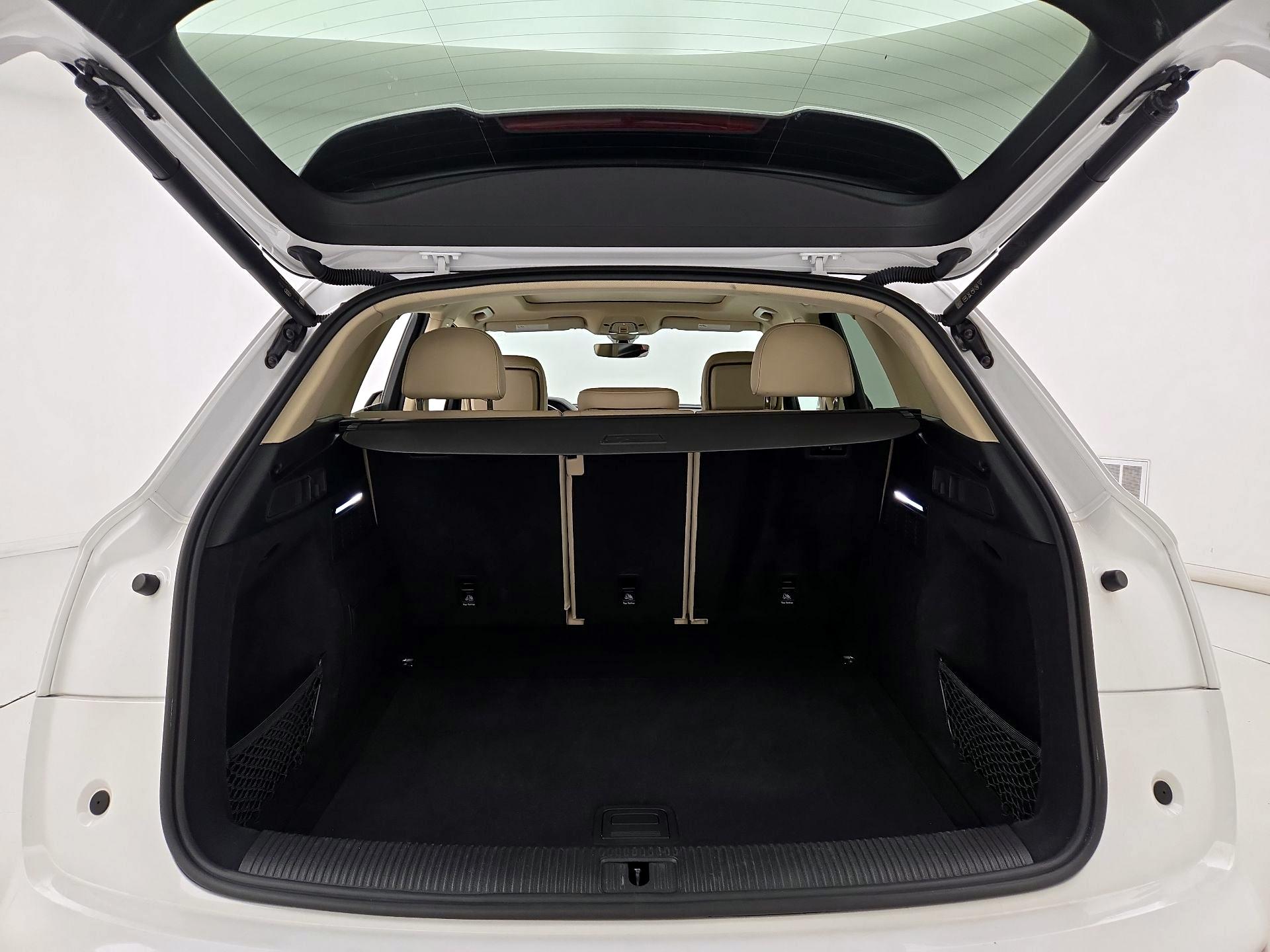 Thumbnail: 2023 Audi Q5 - 20