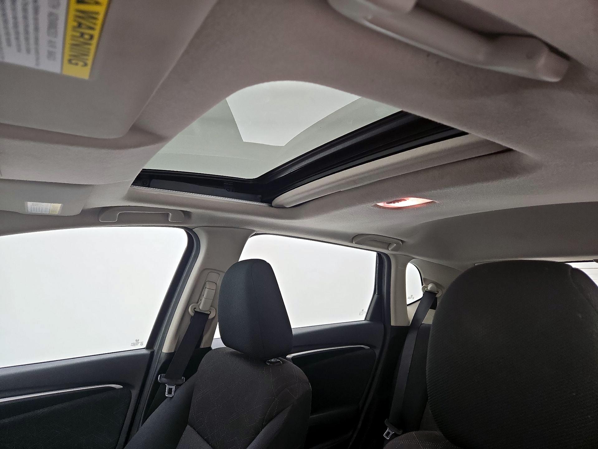 Thumbnail: 2017 Honda Fit - 18