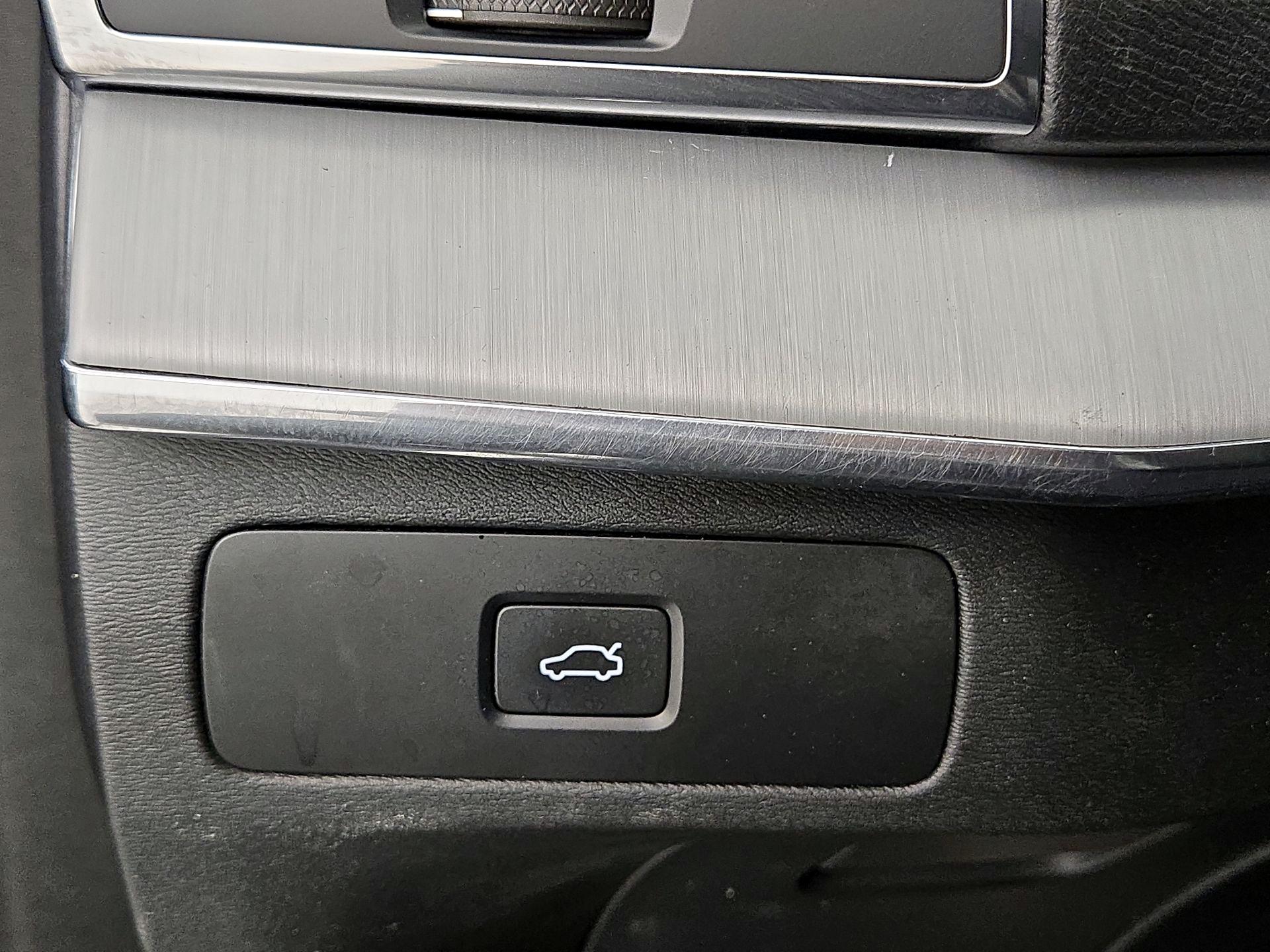 Thumbnail: 2024 Volvo XC90 - 13